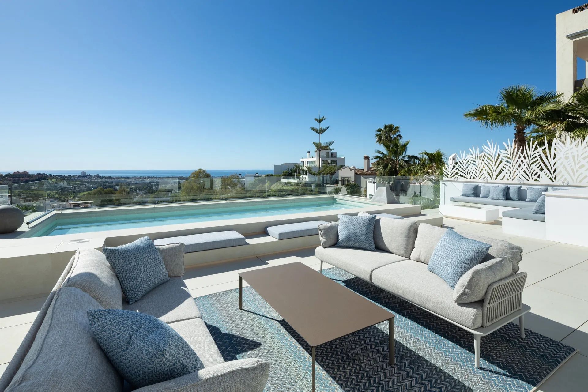 Indrukwekkende villa met adembenemend zicht en ongekende voorzieningen in La Quinta foto 17
