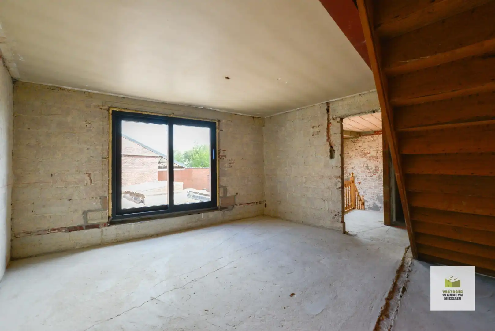 Casco woning met 4 slaapkamers en garage in centrum Ruiselede foto 13