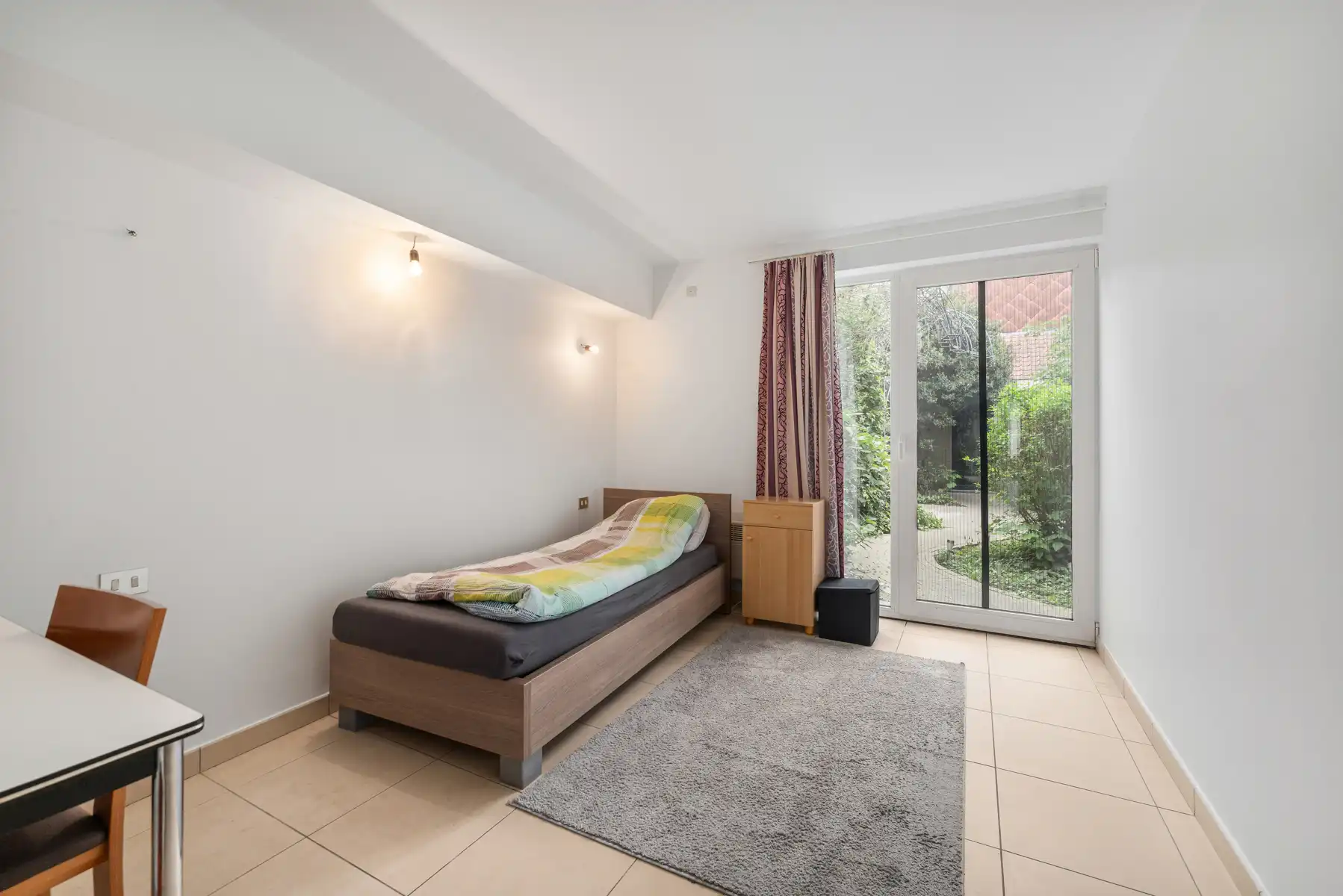 Opbrengsteigendom met 4 appartementen.  foto 12
