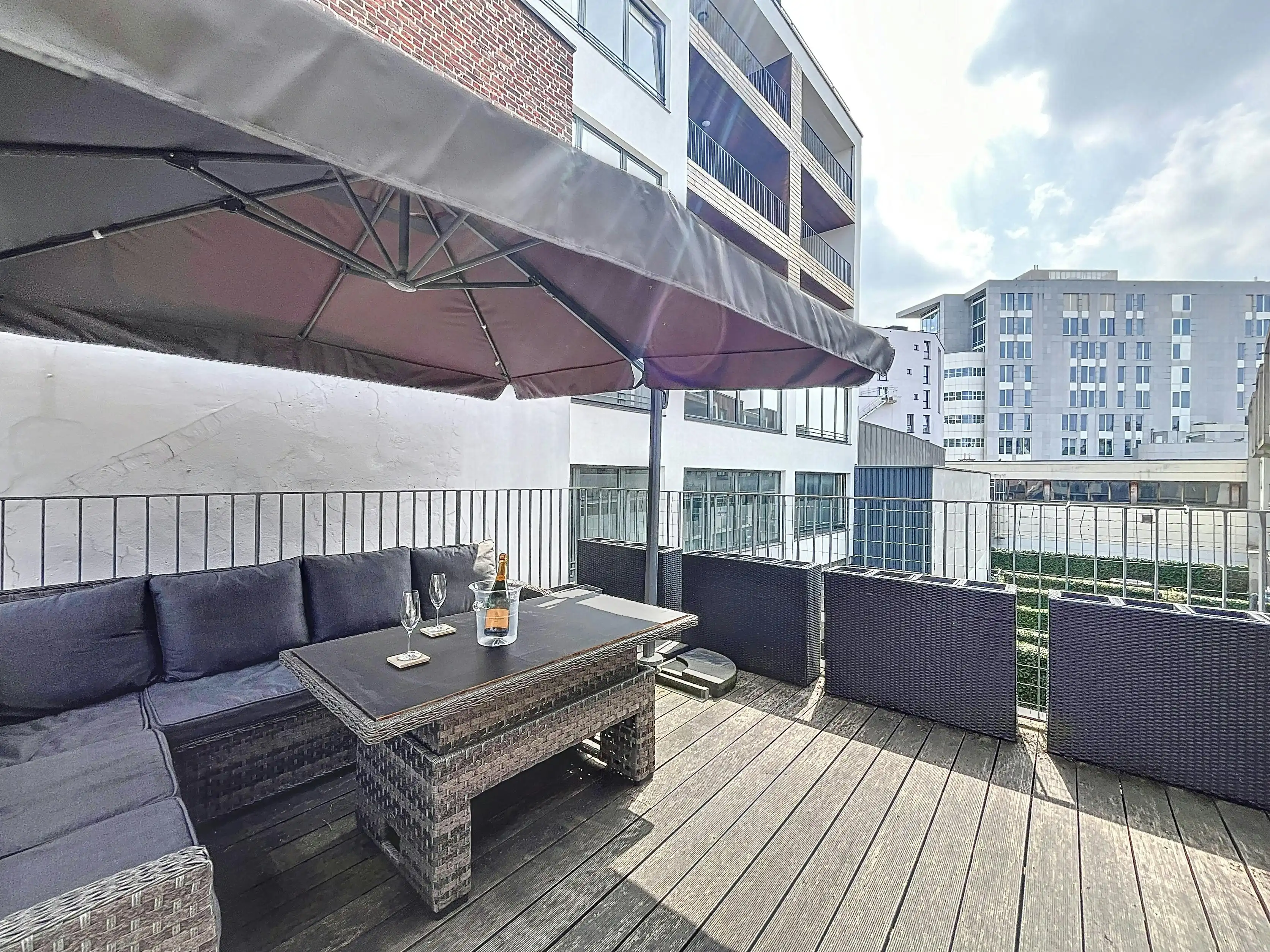 Appartement met terras te Brussel centrum Rouppe en Zavel foto 2