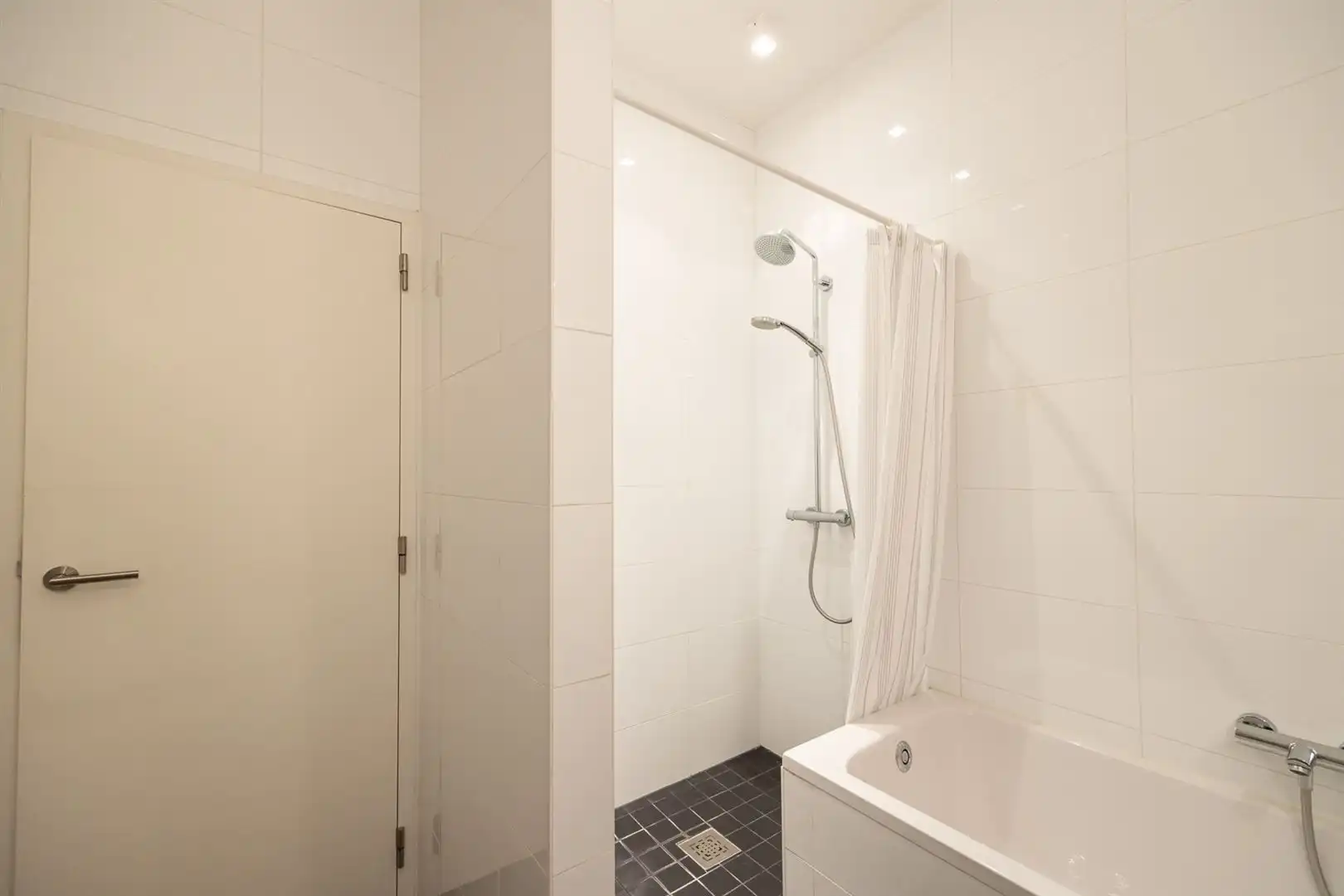 Top architectuur en parkzicht in Berchem foto 15