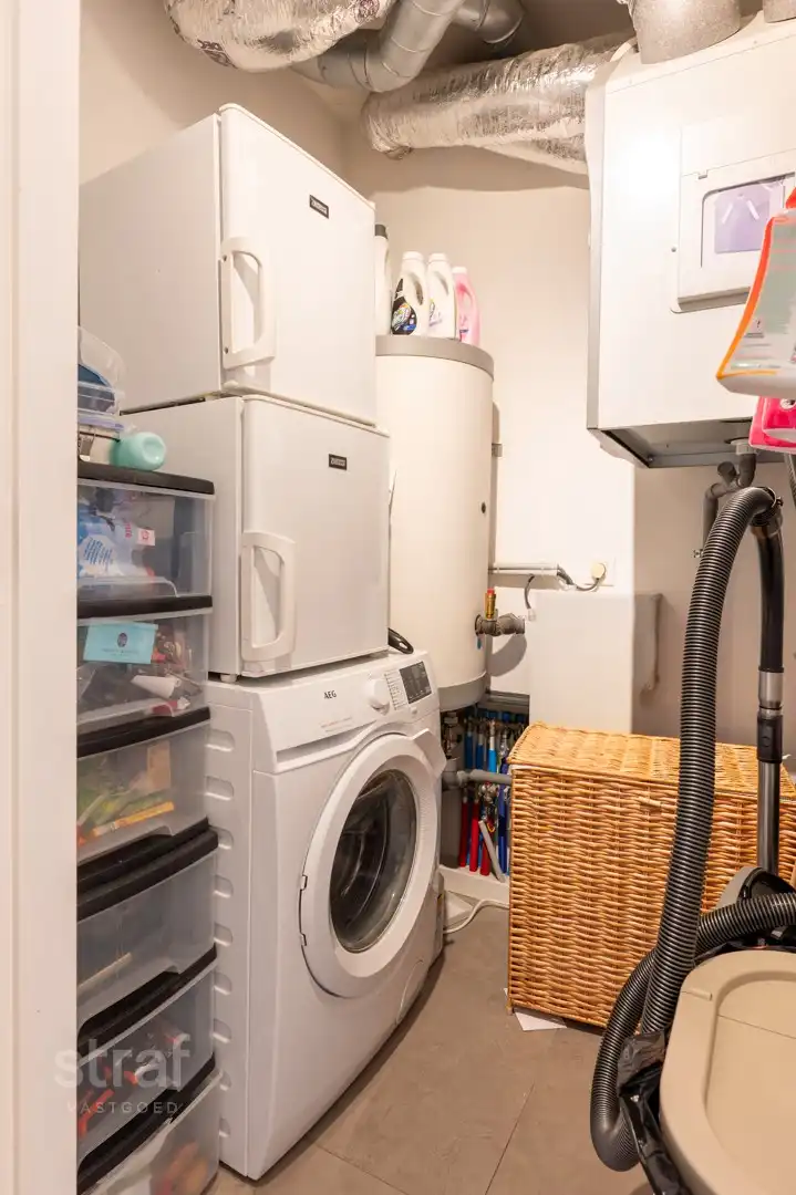 Twee slaapkamers, autostaanplaats, Galgenweel én hartje Antwerpen op één plek foto 13