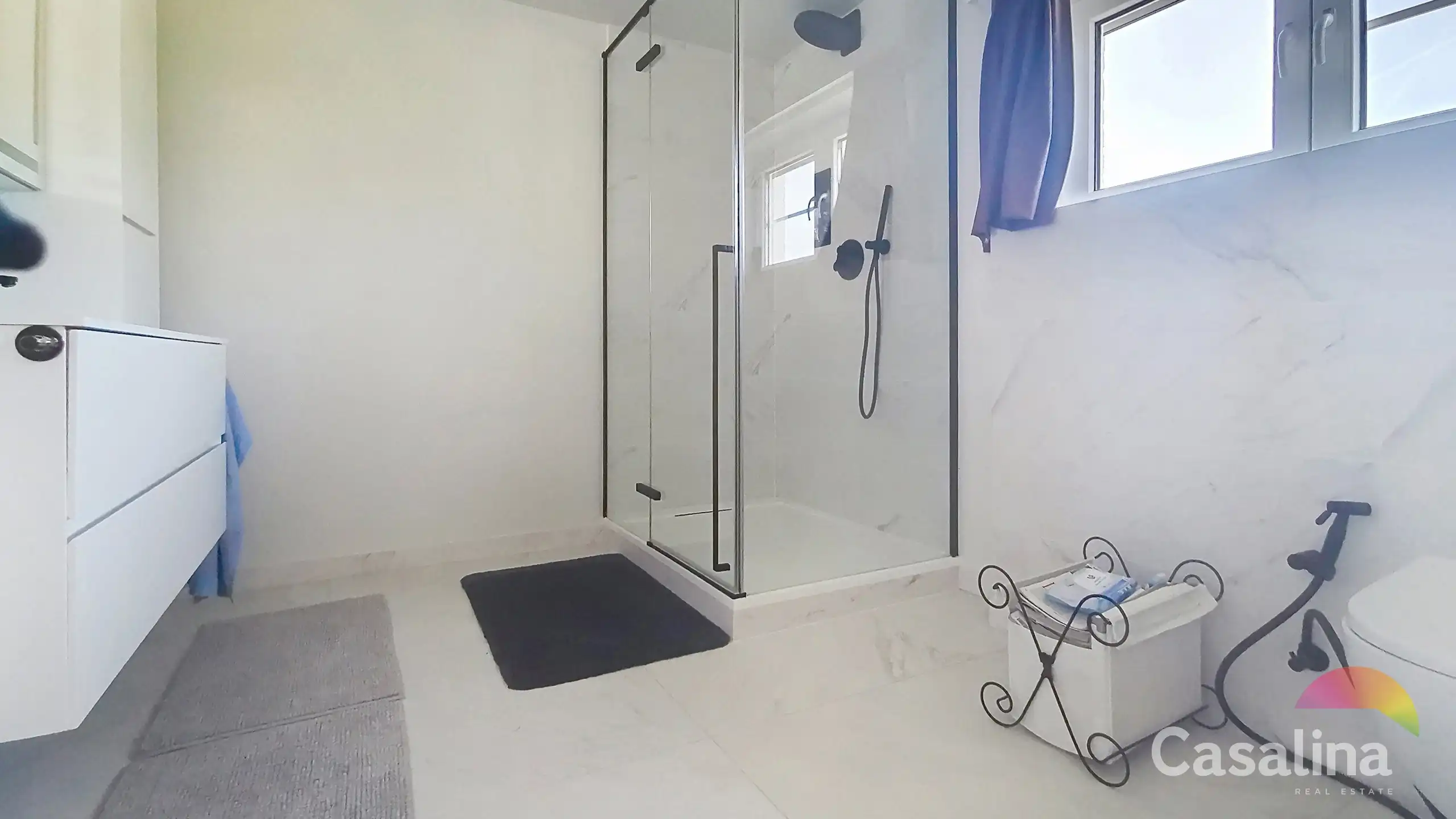 Zeer smaakvol gerenoveerd woning - naast Afrika Museum foto 13