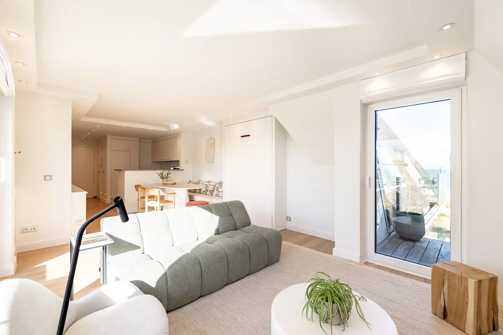 Wandeldijk appartement met frontal zeezicht en zuidgericht terras. foto 13