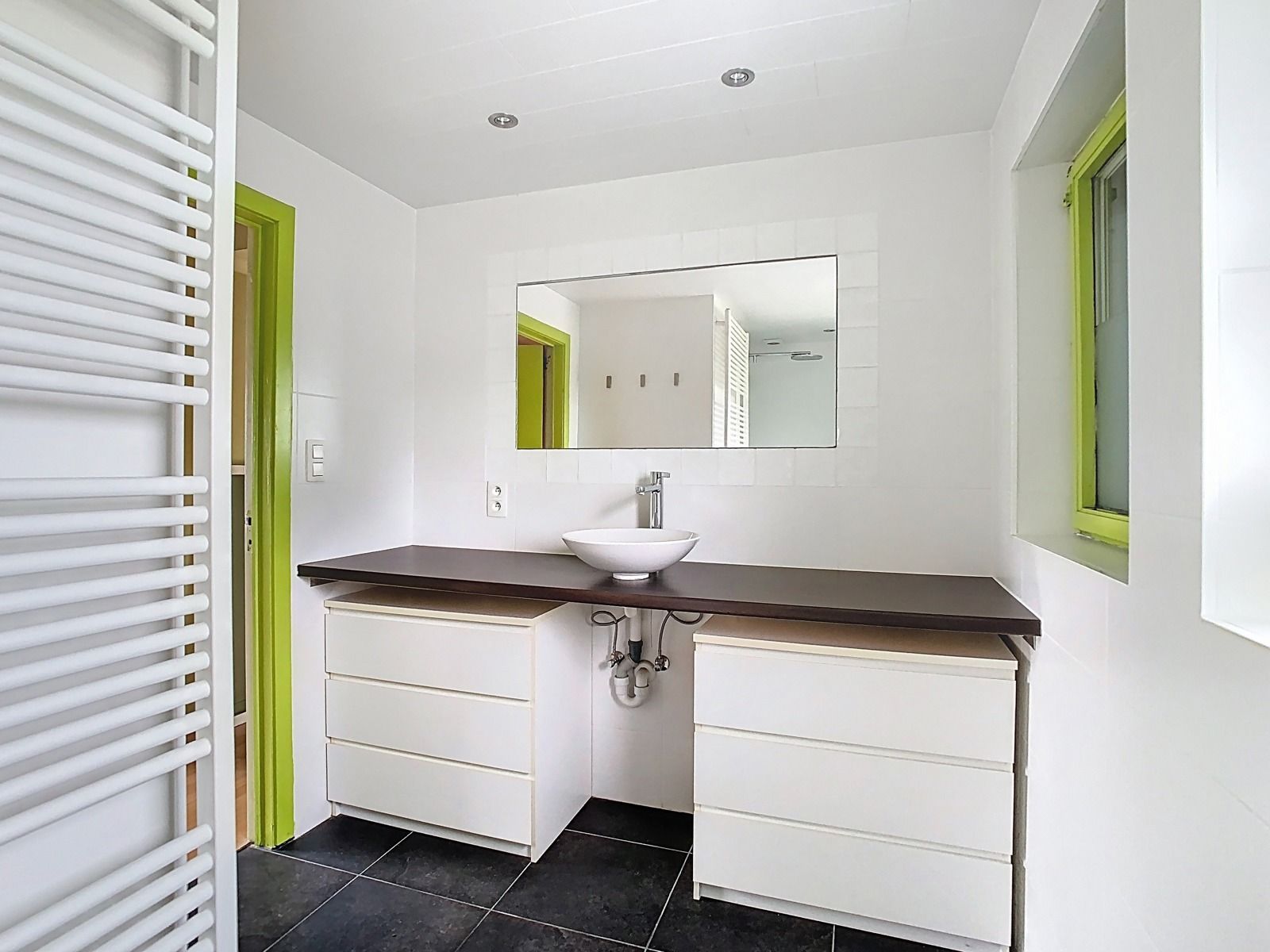 Rustig én Mooi gelegen Woning met 3 SLPK, Tuin én Garage! foto 18