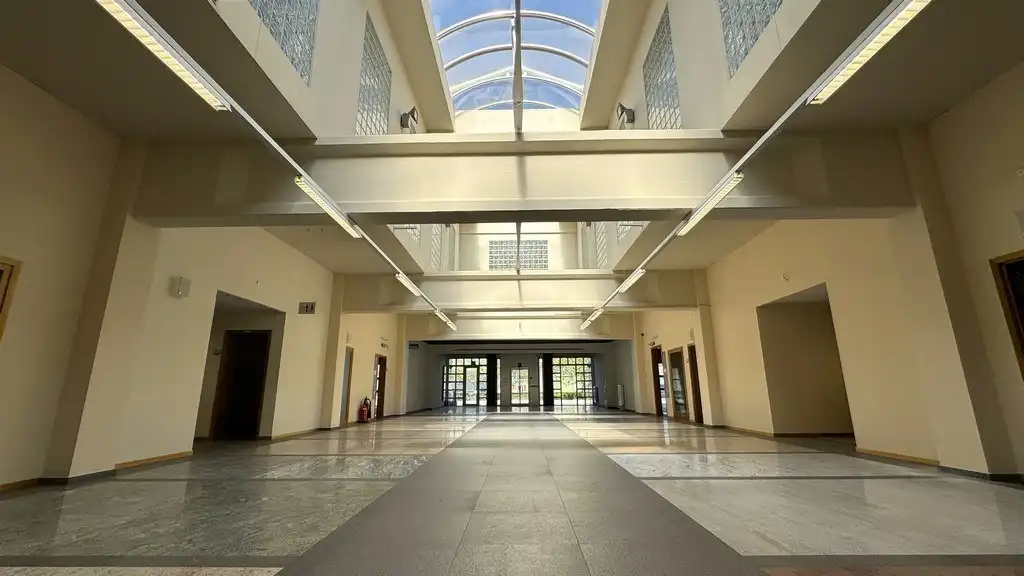 Budgetvriendelijke kantoren te huur vlakbij afrit E17 in Deinze foto 10
