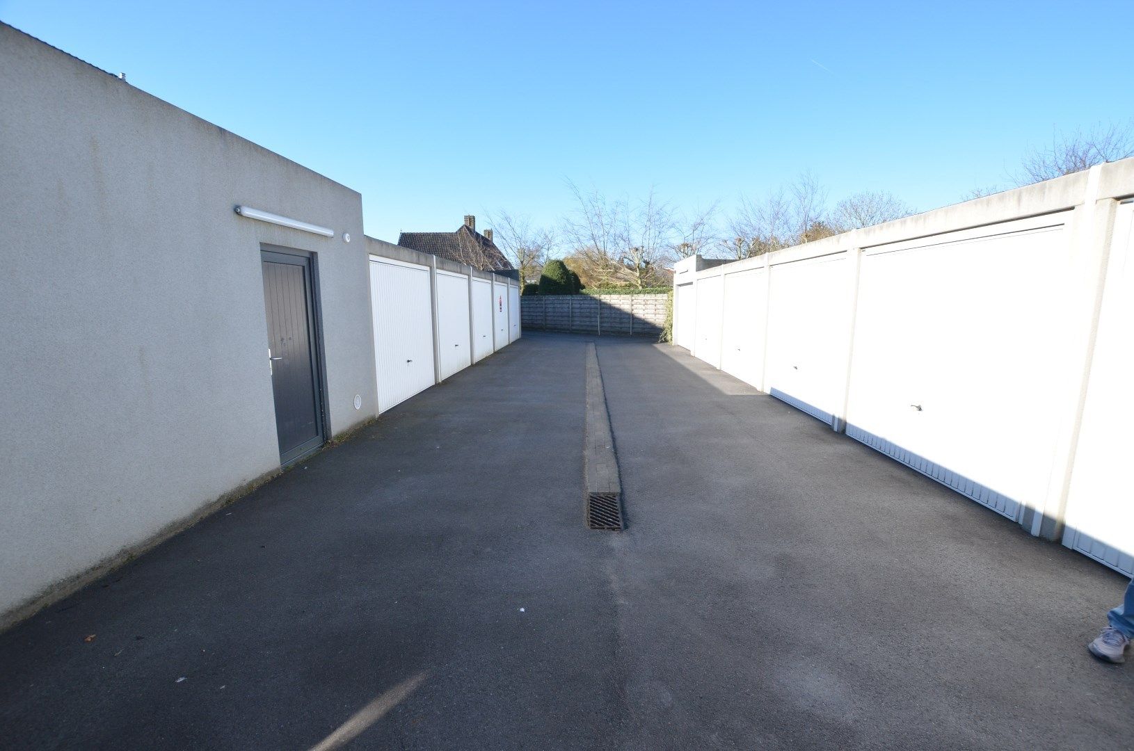 Woonhuis met 2 garages  foto 20
