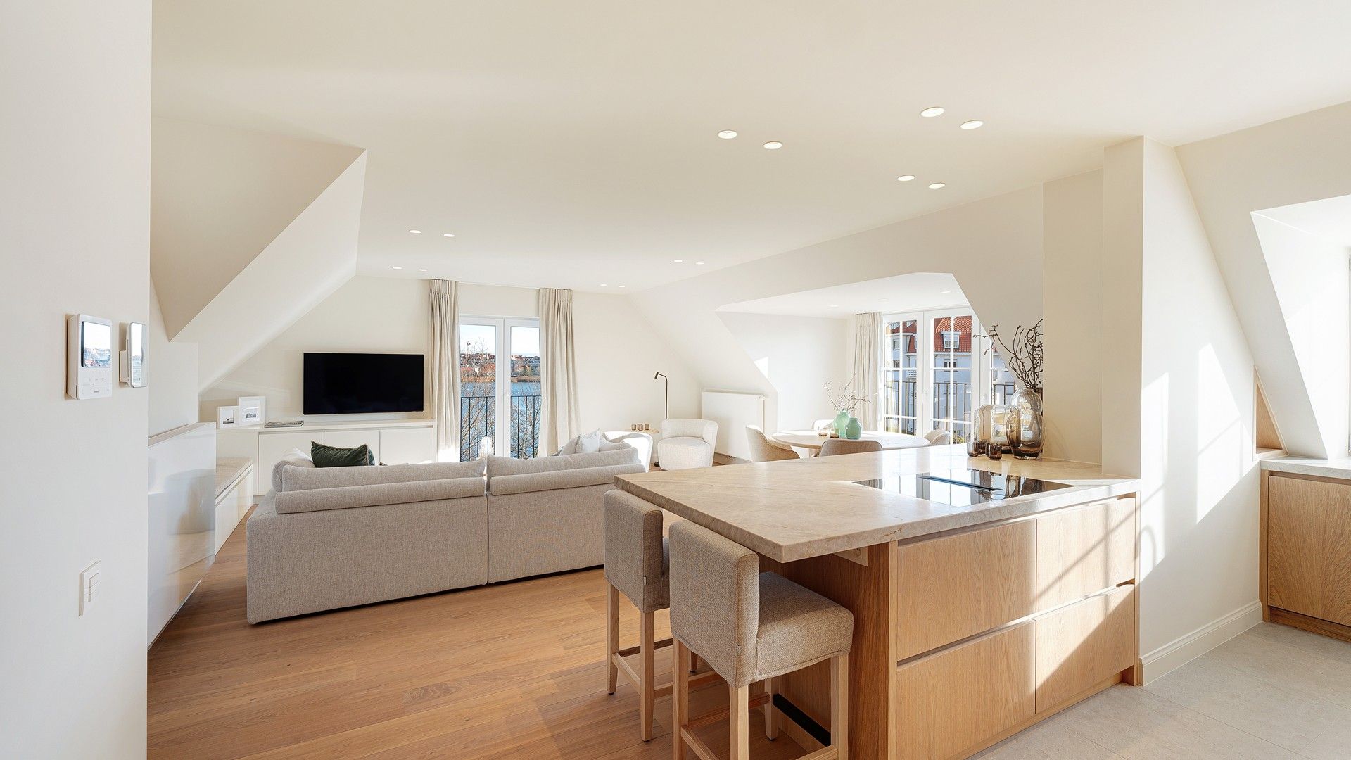 Hoekappartement met zicht op het Zegemeer en 3 slaapkamers. foto 4