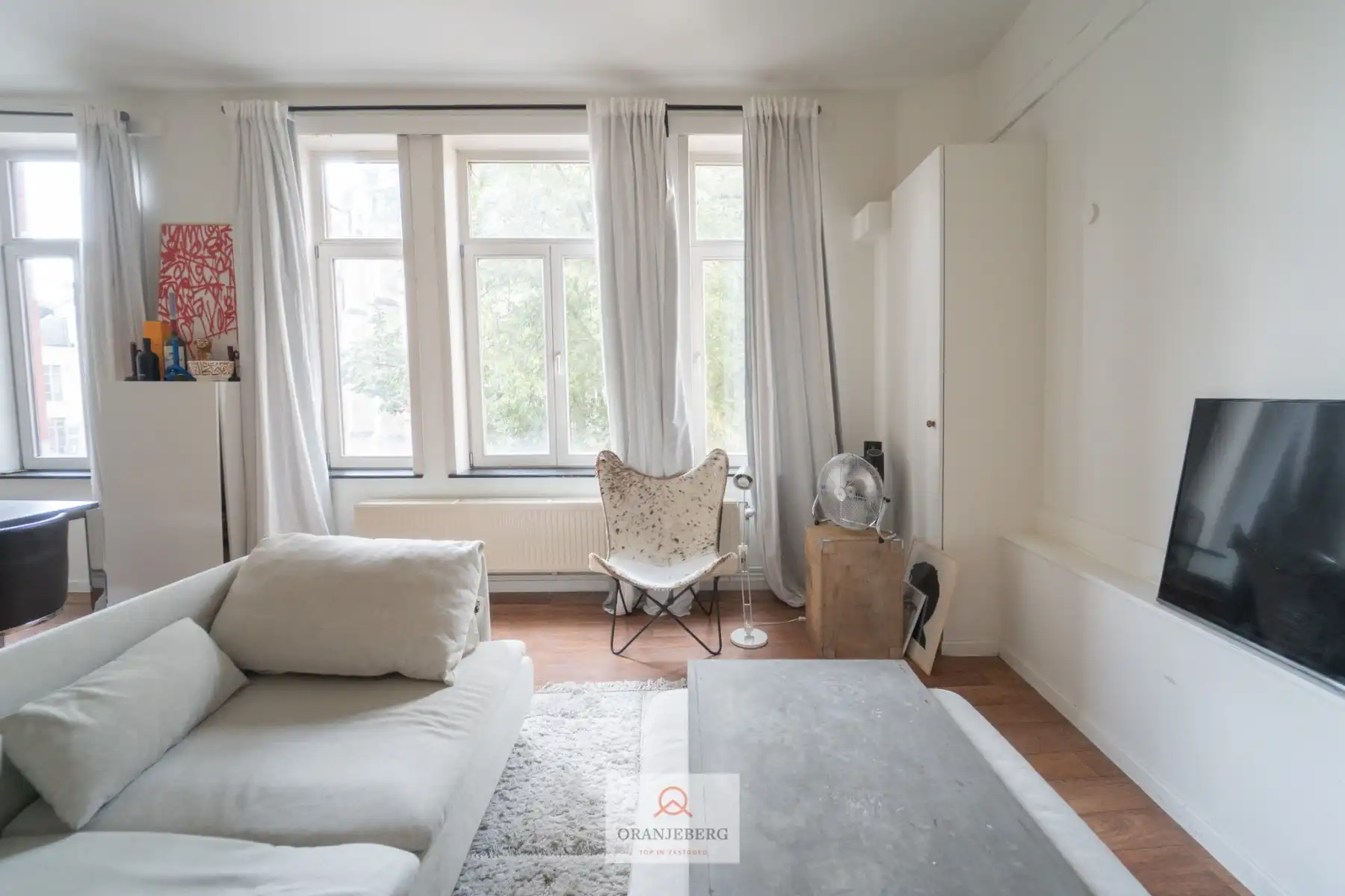Uniek gelegen appartement in hartje Gent op het Sint-Baafsplein foto 7