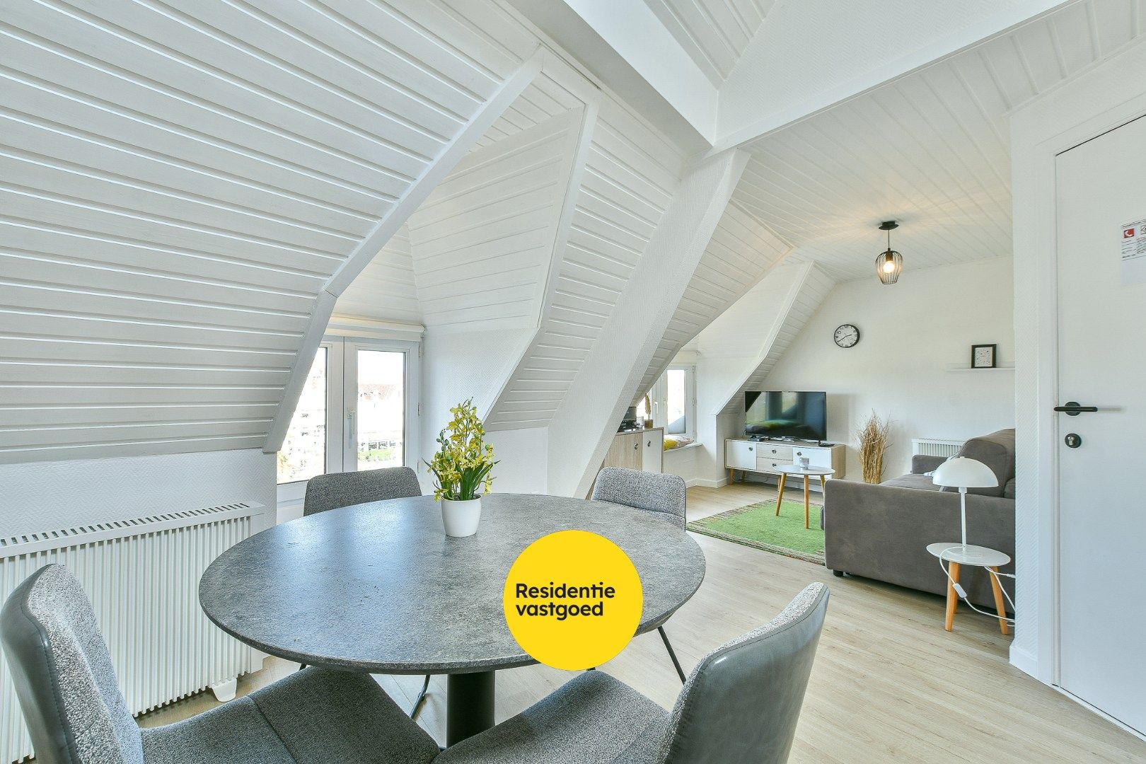 Charmant éénslaapkamerappartement in hartje De Haan – ideaal als investering of tweede verblijf foto 11