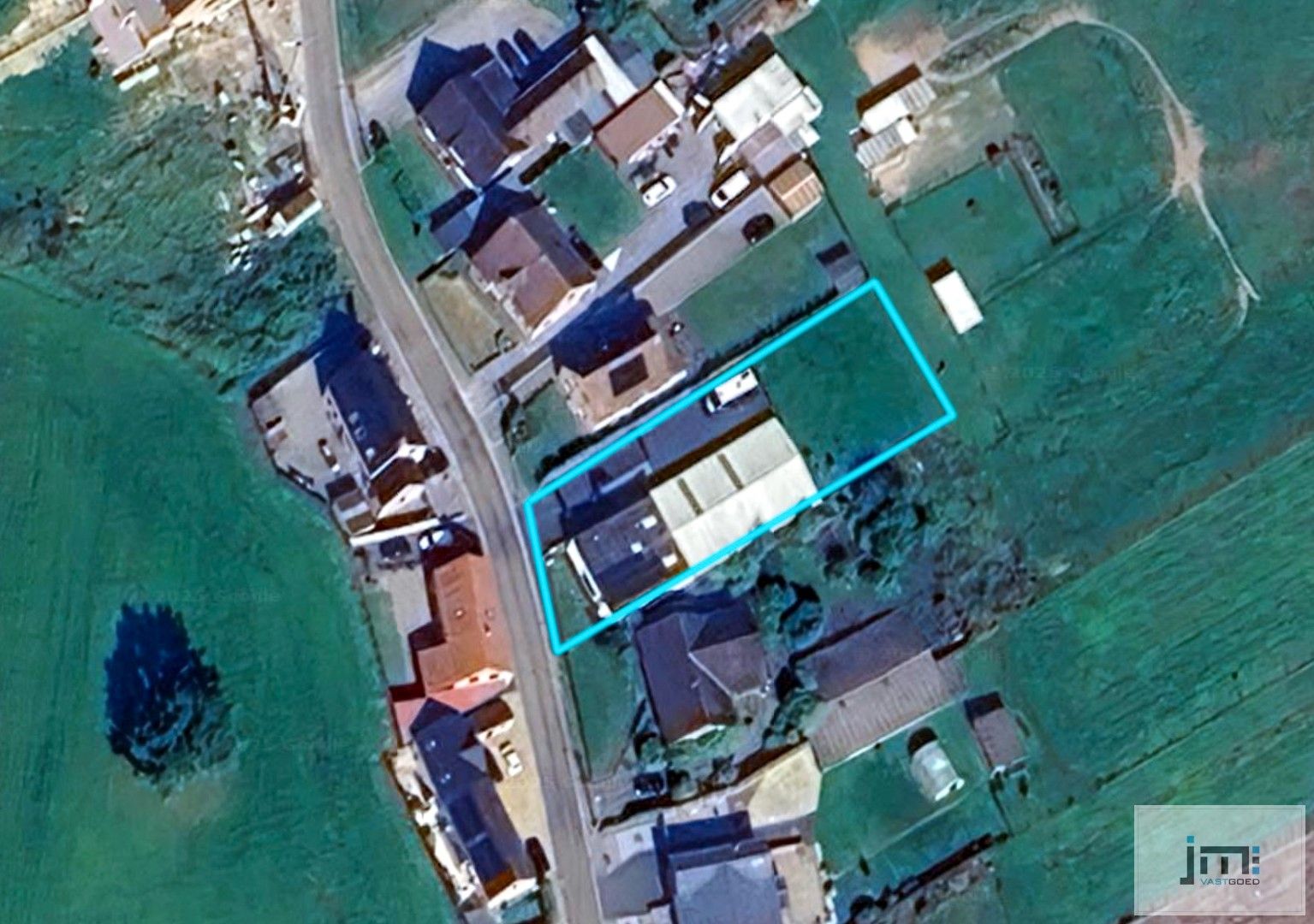 Grote hal (200 m2) met gelijkvloerse woning foto 20
