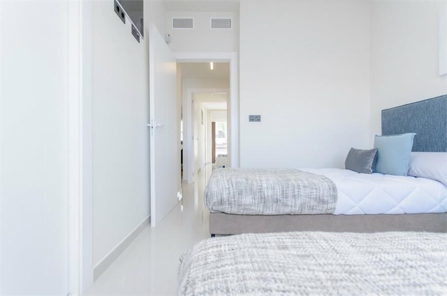 NIEUWBOUW COMPLEX VAN BUNGALOW APPARTEMENTEN IN LOS BALCONES, TORREVIEJA foto 15