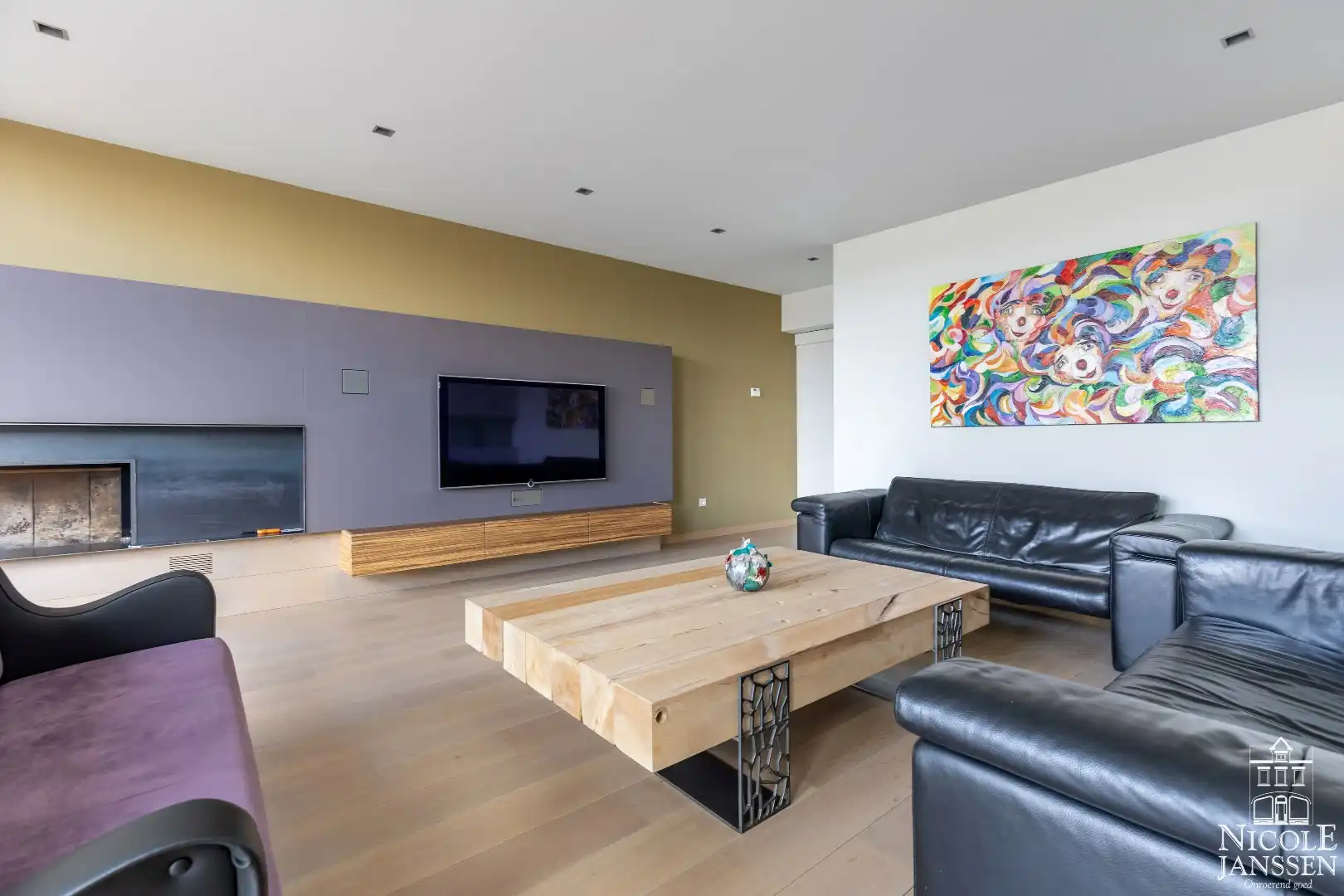 Zeer moderne en luchtige woning met twee slaapkamers gelegen op een rustige locatie foto 12