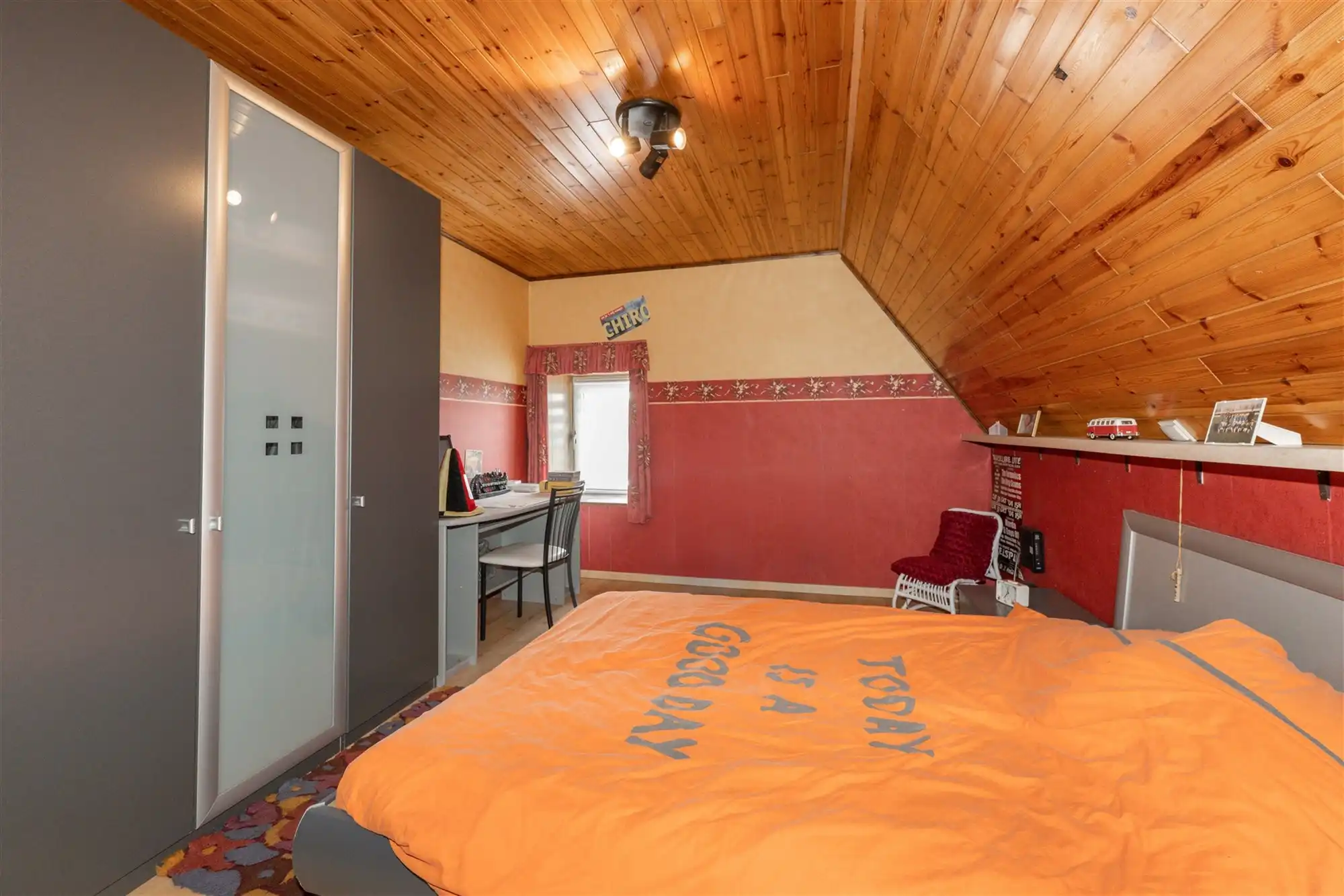 Woning met opslagplaats foto 12