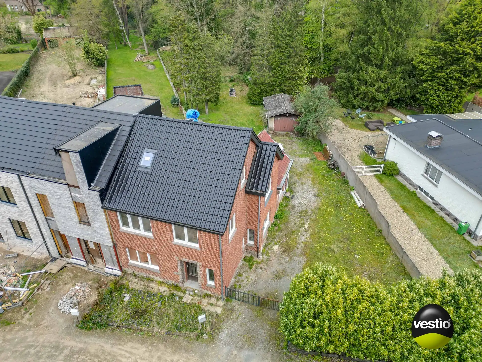 DEELS GERENOVEERDE WONING MET TOPLIGGING OP DE BRET foto 5