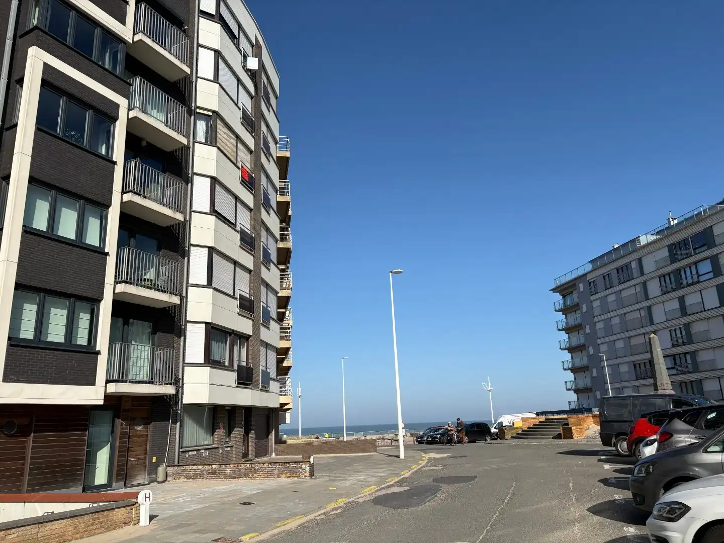 Instapklaar appartement met lateraal zeezicht – Zouavenplein foto 18