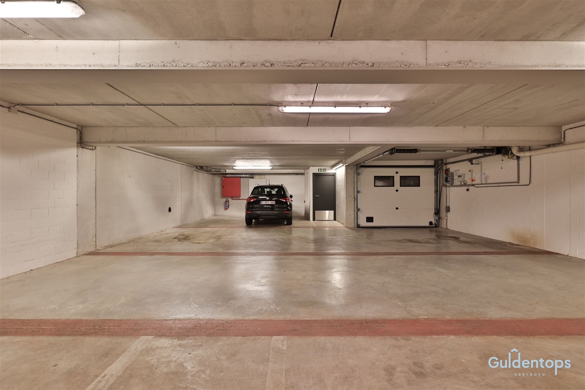 Knap ruim luxueus appartement op absolute toplocatie foto 29