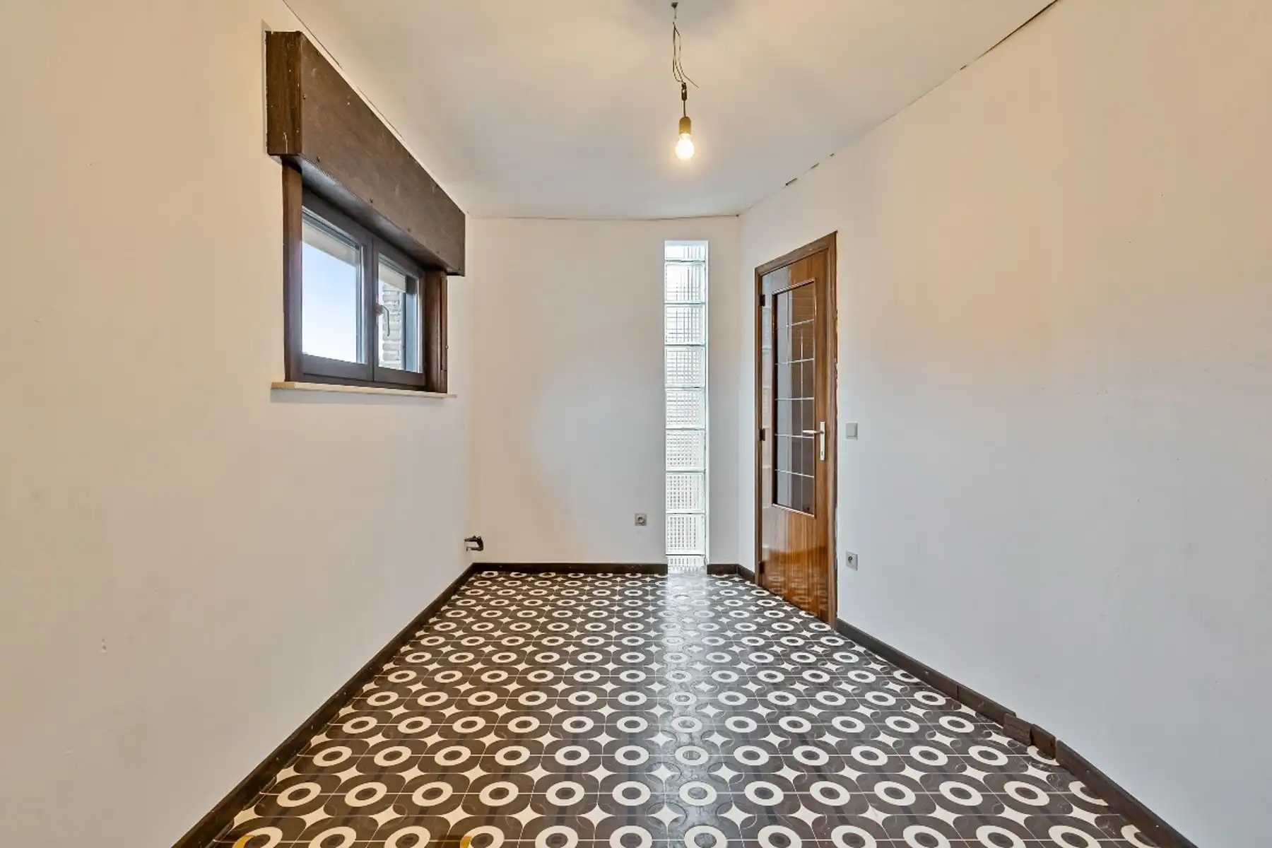 Ruime woning met 4/5 slpks op rustige ligging te Assebroek foto 13