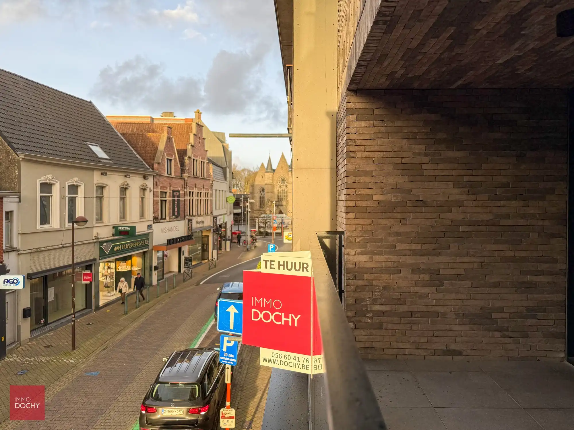 Standingvol recent appartement in volle centrum 1ste verdieping | Stormestraat 7 foto 3