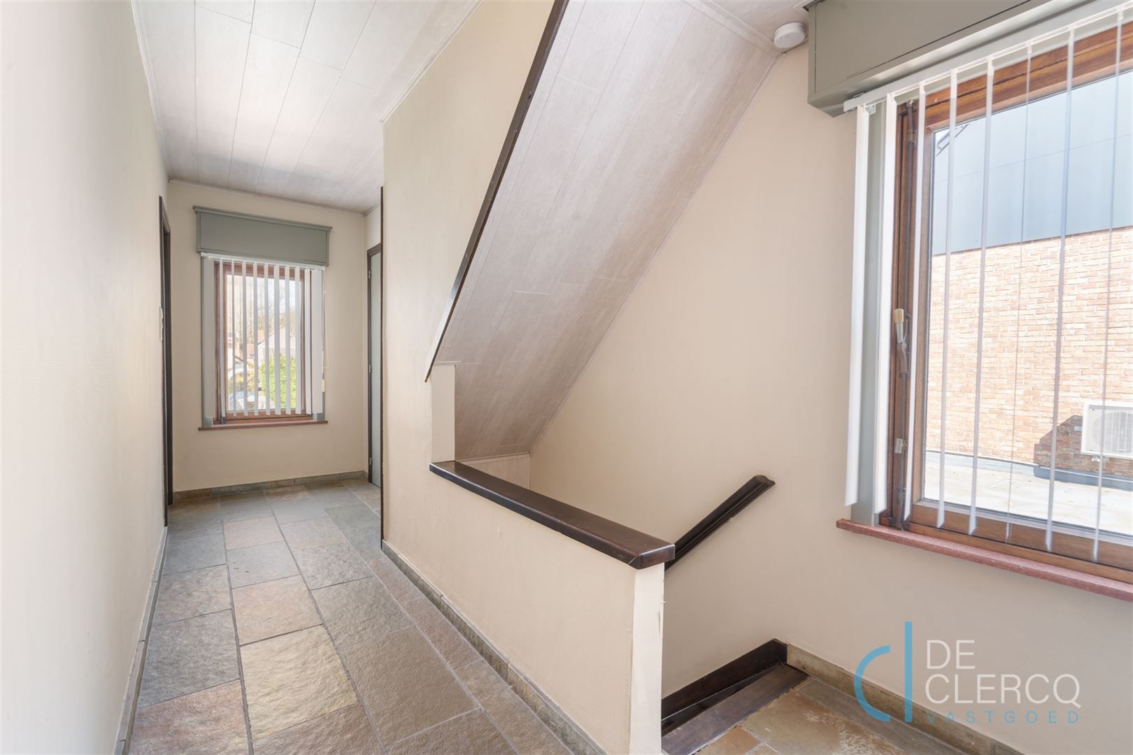 Halfopen woning te koop op goede ligging in Destelbergen!  foto 13