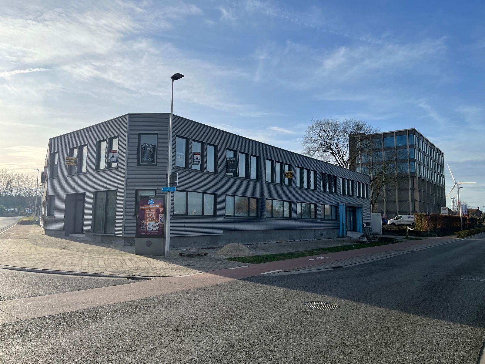 Activiteits- of opslagruimte op een toplocatie nabij de A12 foto {{pictureIndex}}