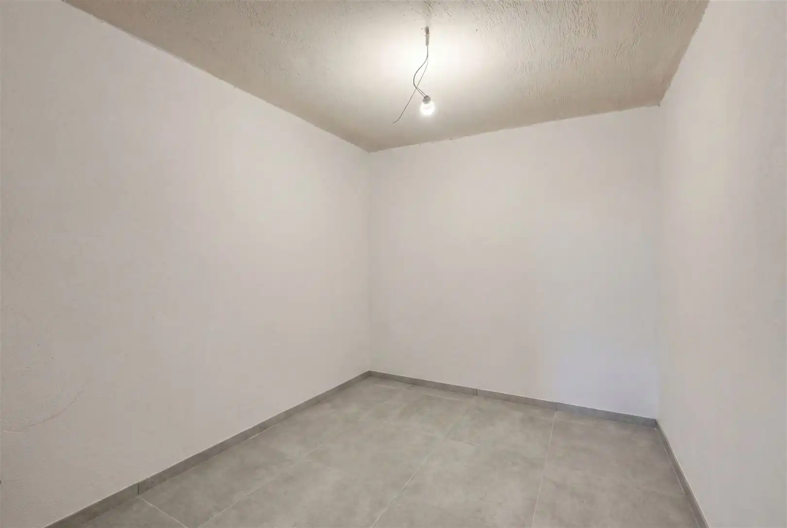 TE KOOP: Gerenoveerde woning met 3 slaapkamers te Houthalen! foto 27