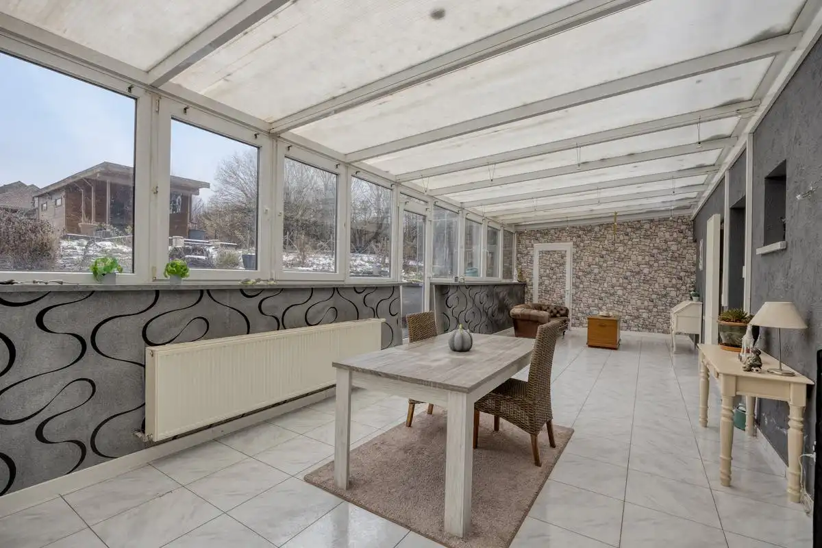 Ruime gezinswoning met grote tuin in het landelijke Opheers foto 8