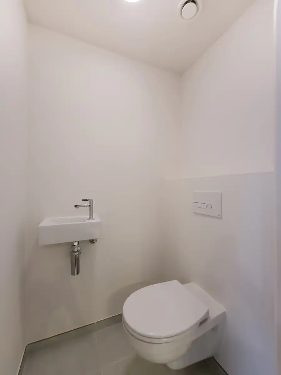 Lichtrijk nieuwbouwappartement met 2 slaapkamers en terras foto 17