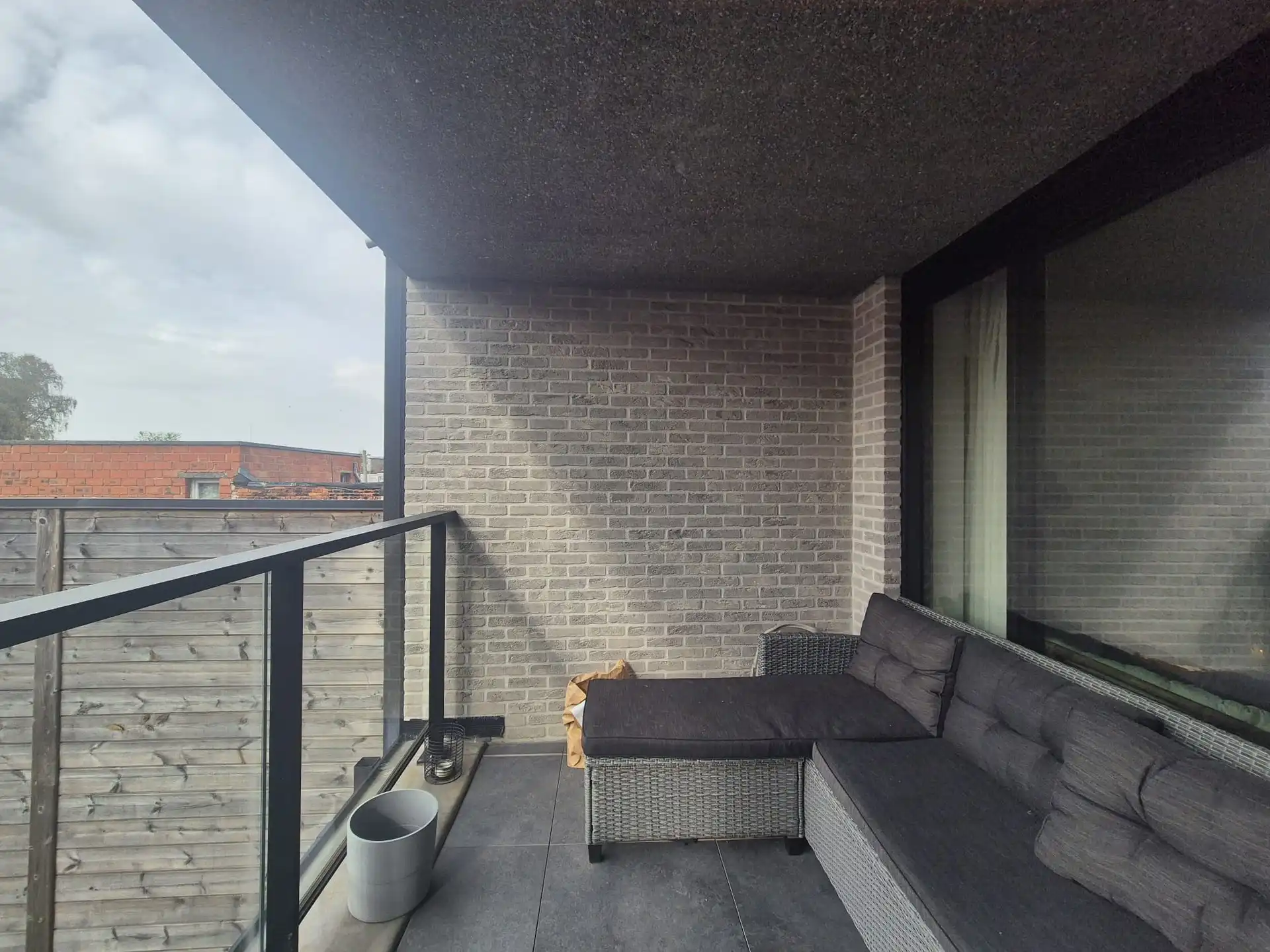 Recent appartement met 2 slaapkamers in centrum Wetteren.  foto 11