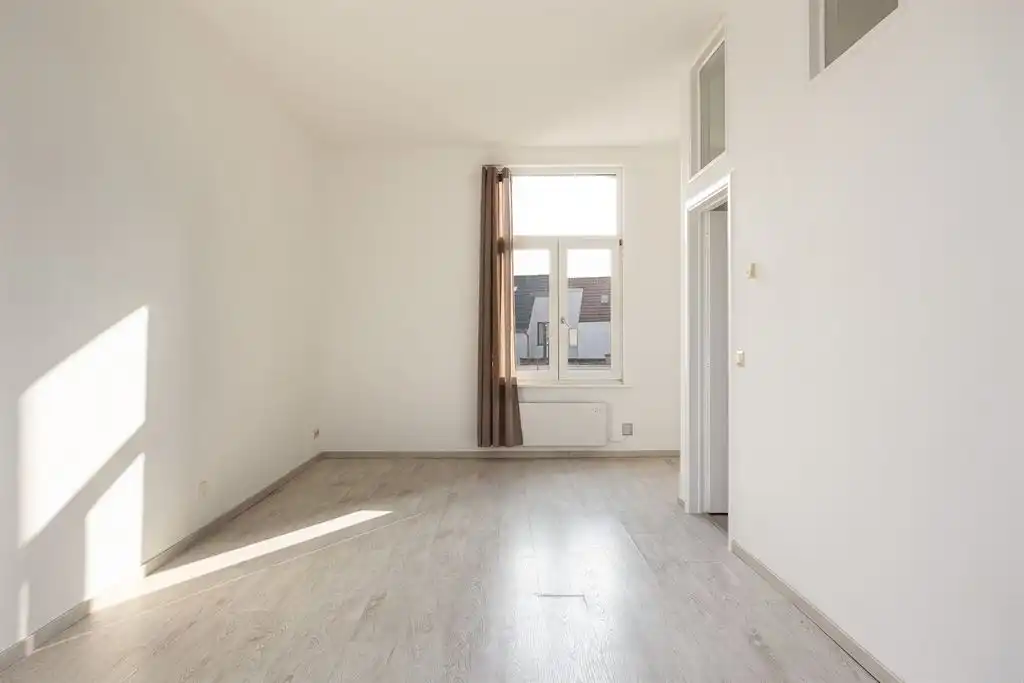 Gezellige studio met veel lichtinval op centrale locatie foto 6