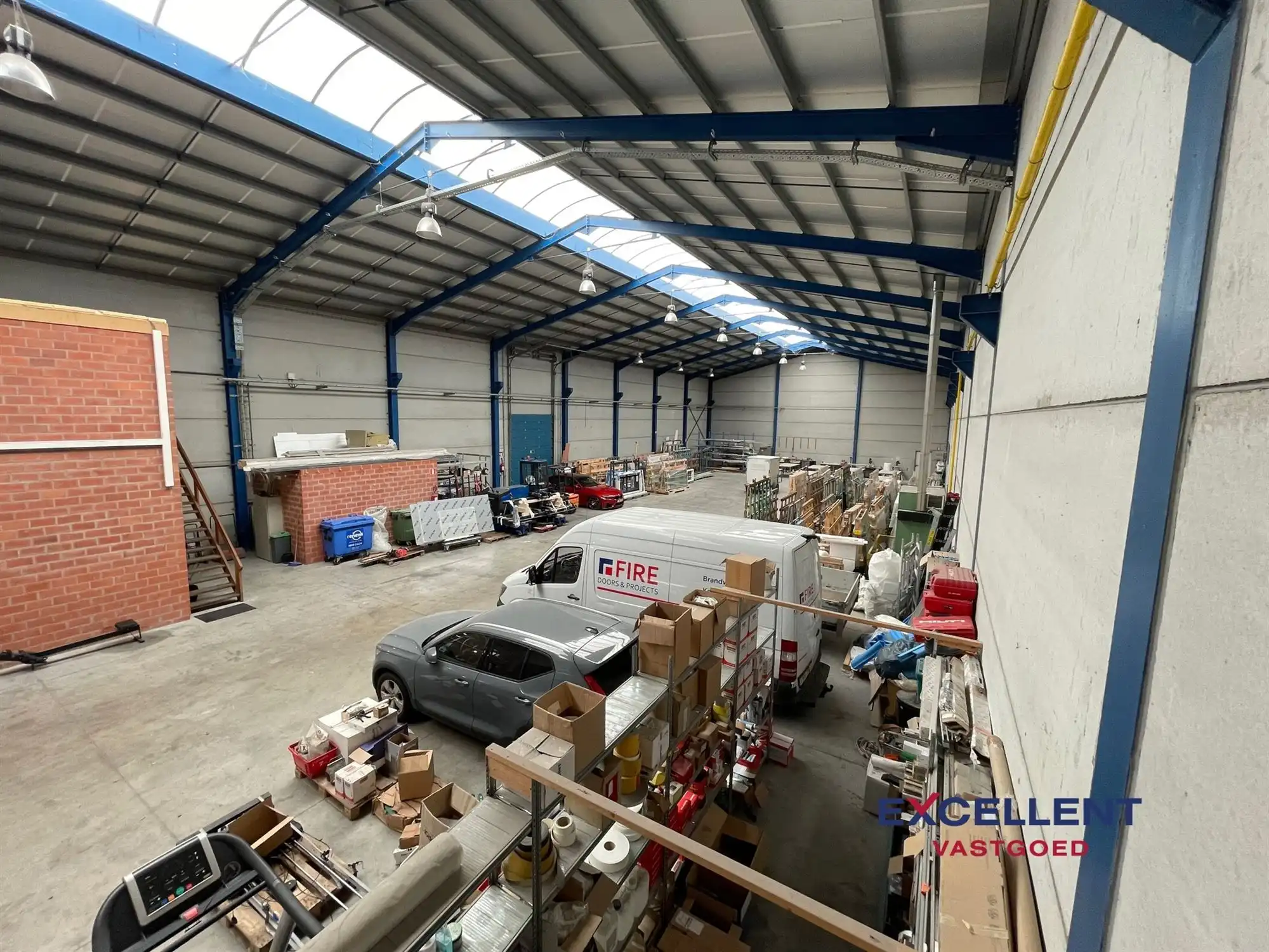 Professionele industriële ruimte in Deinze te huur! foto 3