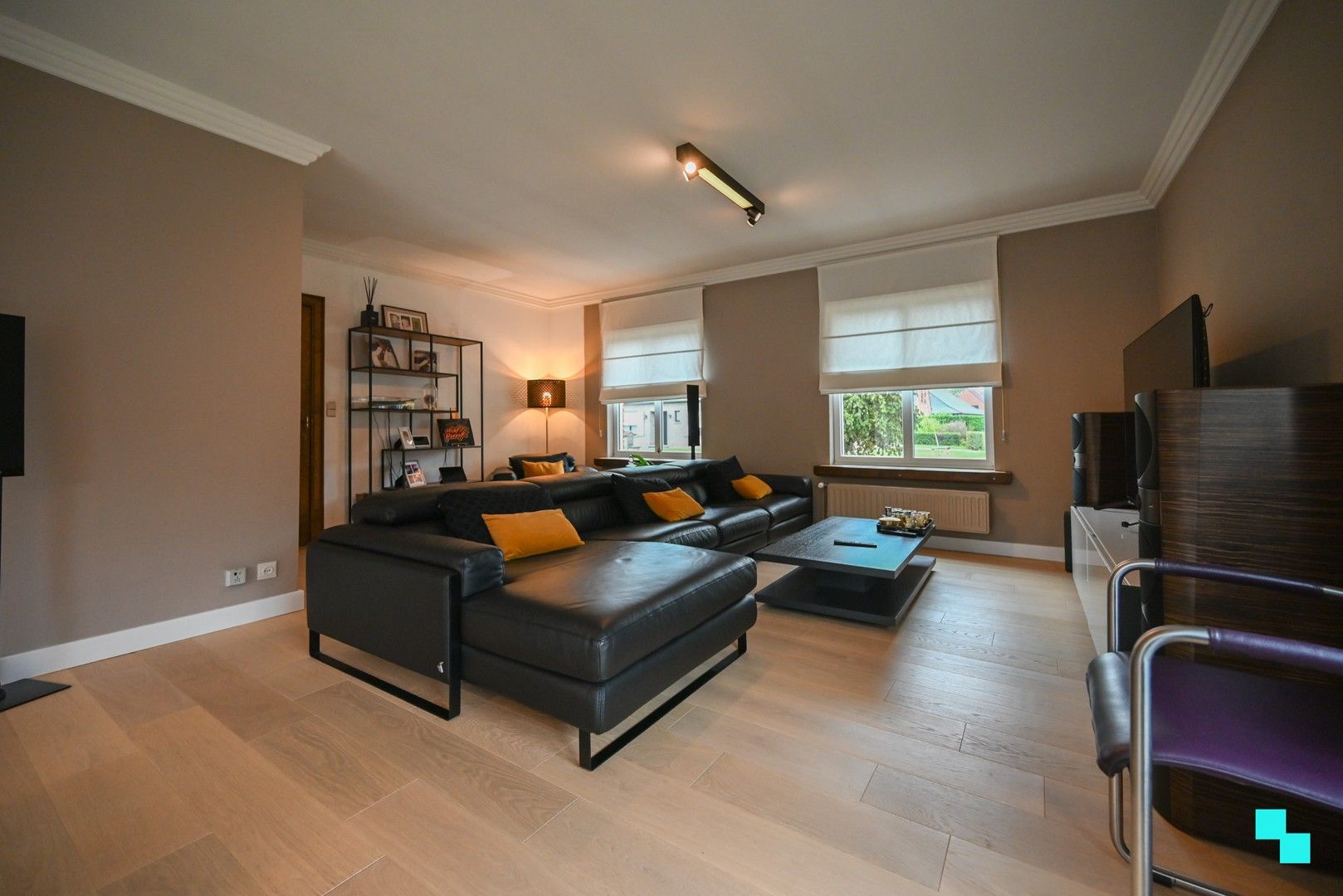 Gunstig gelegen eengezinswoning met vier slaapkamers te Izegem foto 11