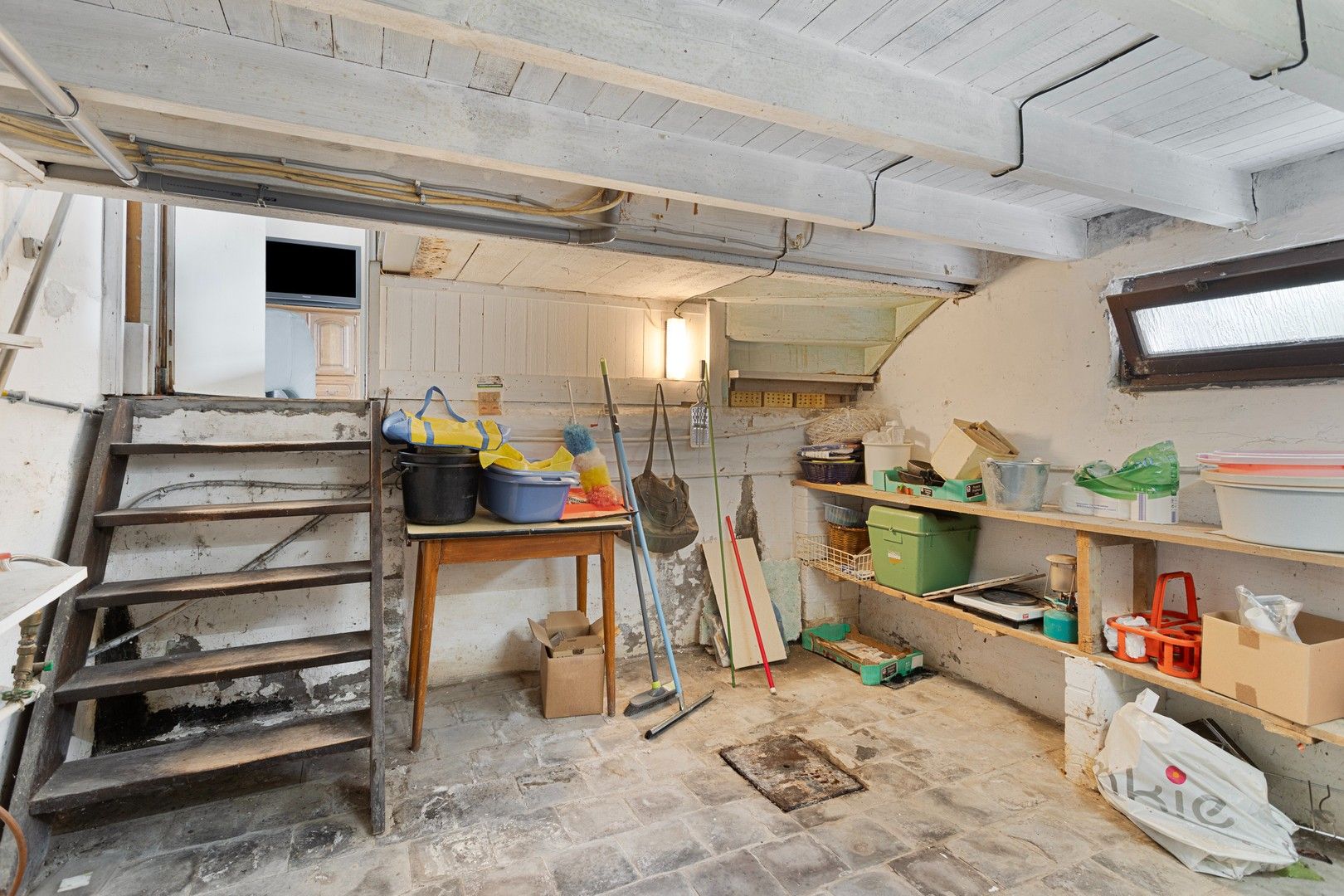 Ruime woning met veel potentieel te Ramskapelle! foto 31