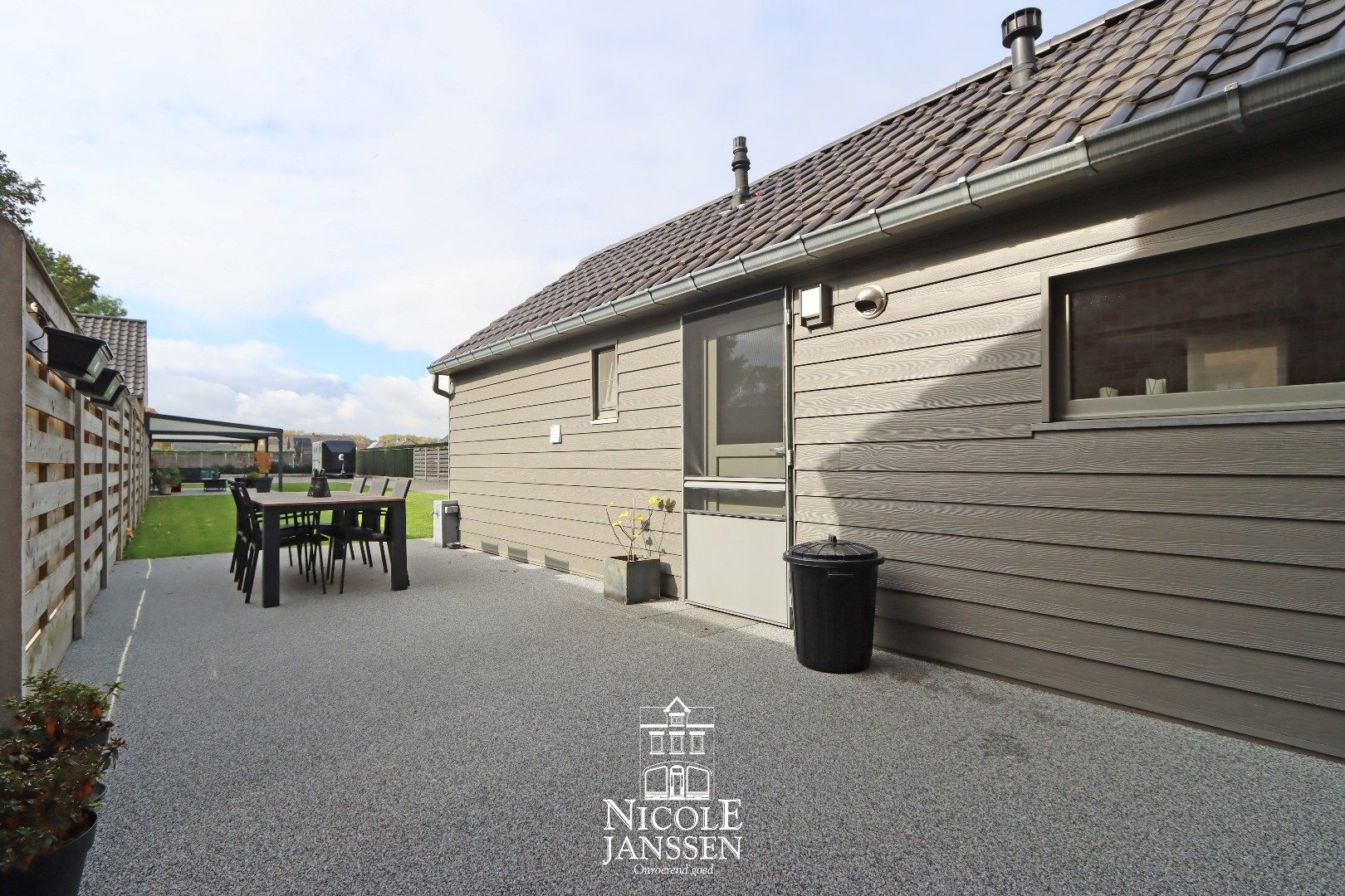 Charmante halfvrijstaande woning  foto 22