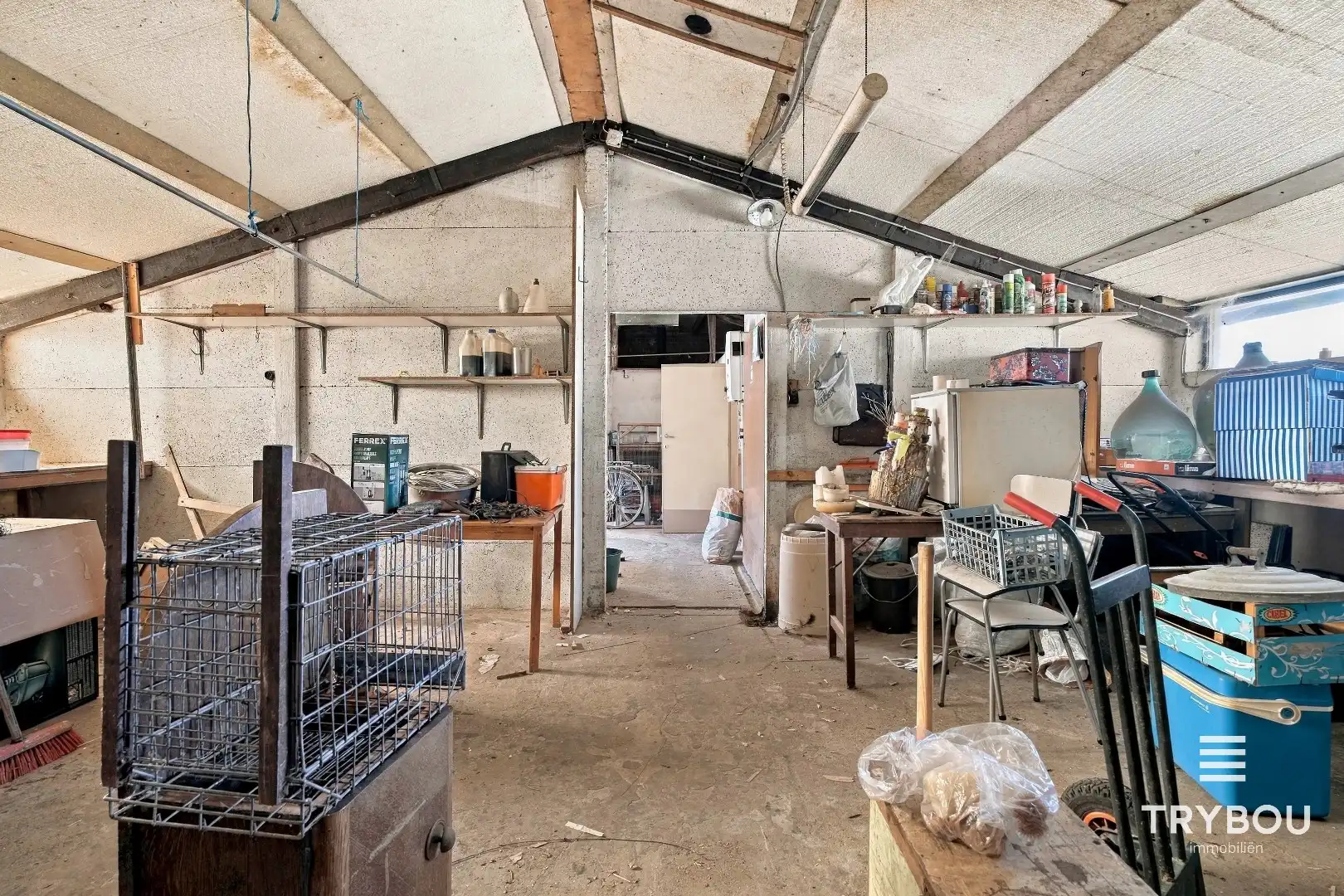 Landelijk gelegen woning met opslagplaats op 3687m² in Merkem! foto 16