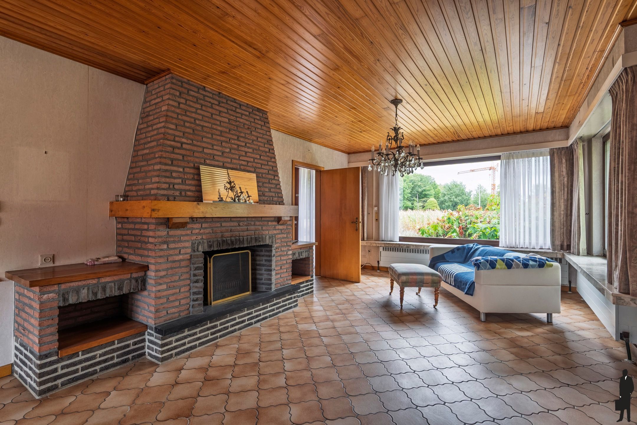 Vrijstaande zonevreemde woning met paardenstal op ca. 20.000 m² te Meer foto 3