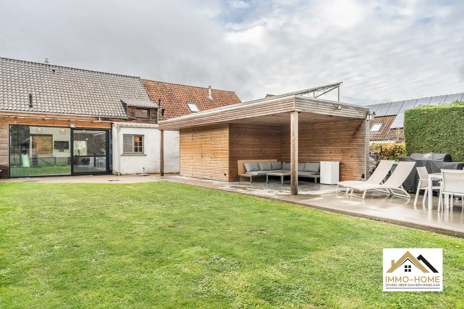 Prachtige gerenoveerde HOB met landelijk uitzicht!  foto 13