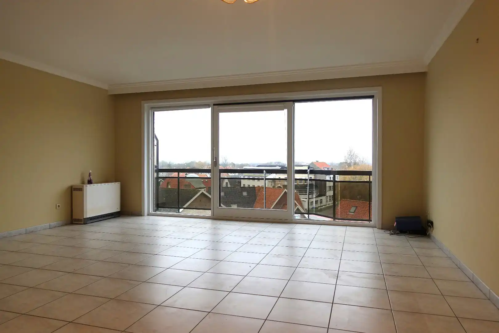 Ruim appartement met 2 slaapkamers te huur in Bredene foto 4