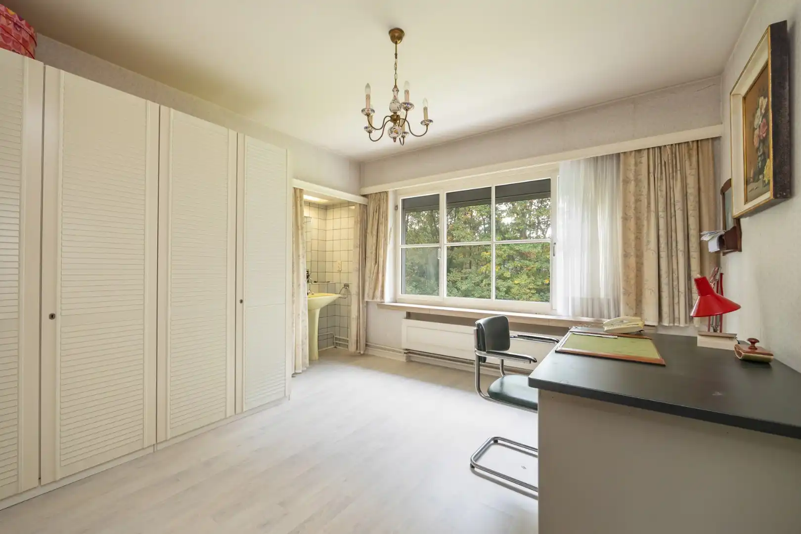 Klassieke villa op een perceel van 3.890 m² met een straatbreedte van 40 meter en Zuid-Oriëntatie te Schilde  foto 18