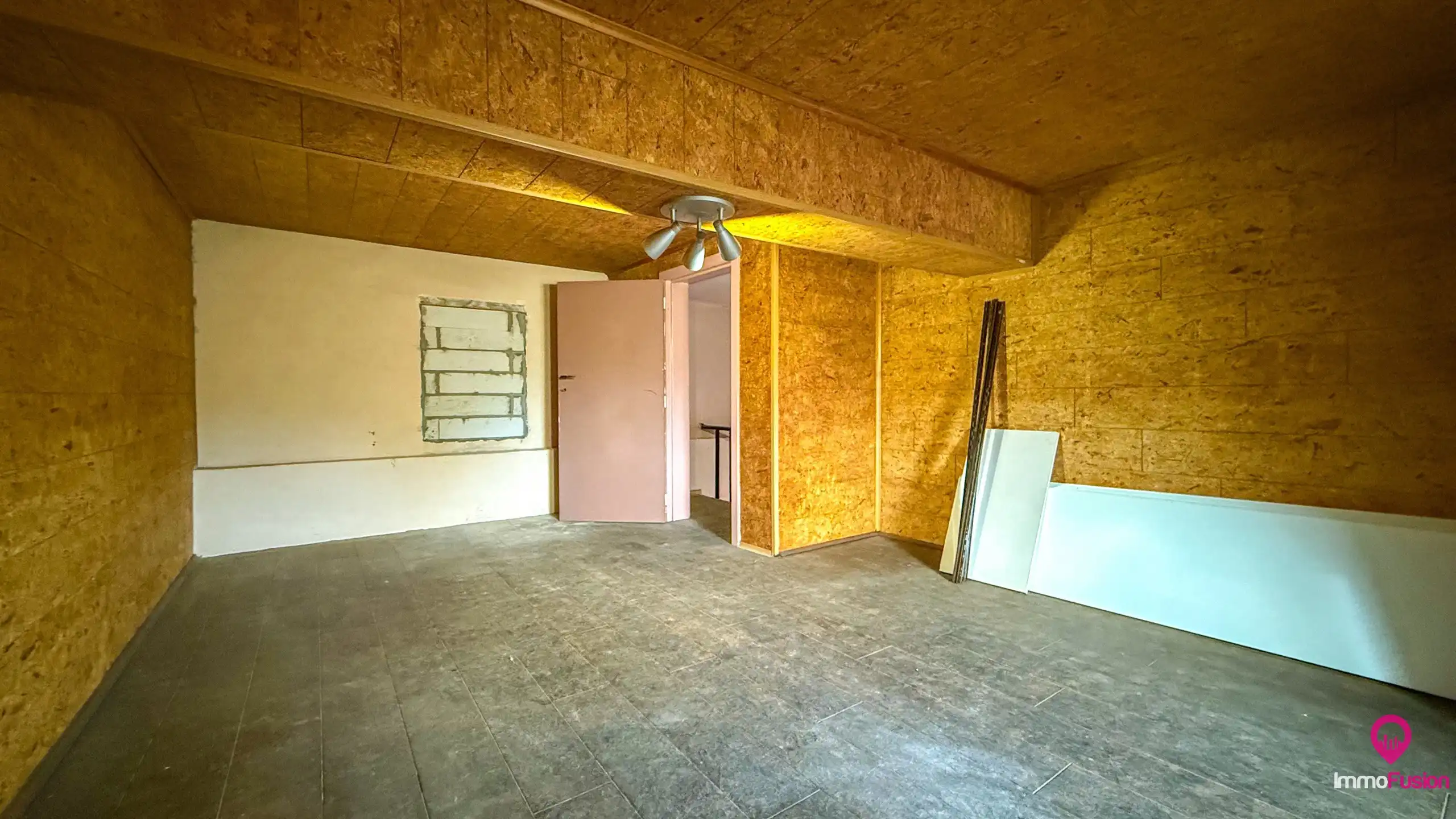 Charmante halfopen bebouwing met mooi perceel van ca 10are! foto 29