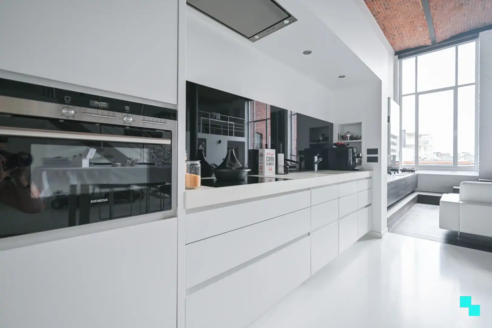 Exclusieve loft langs het water in Kortrijk! foto 9