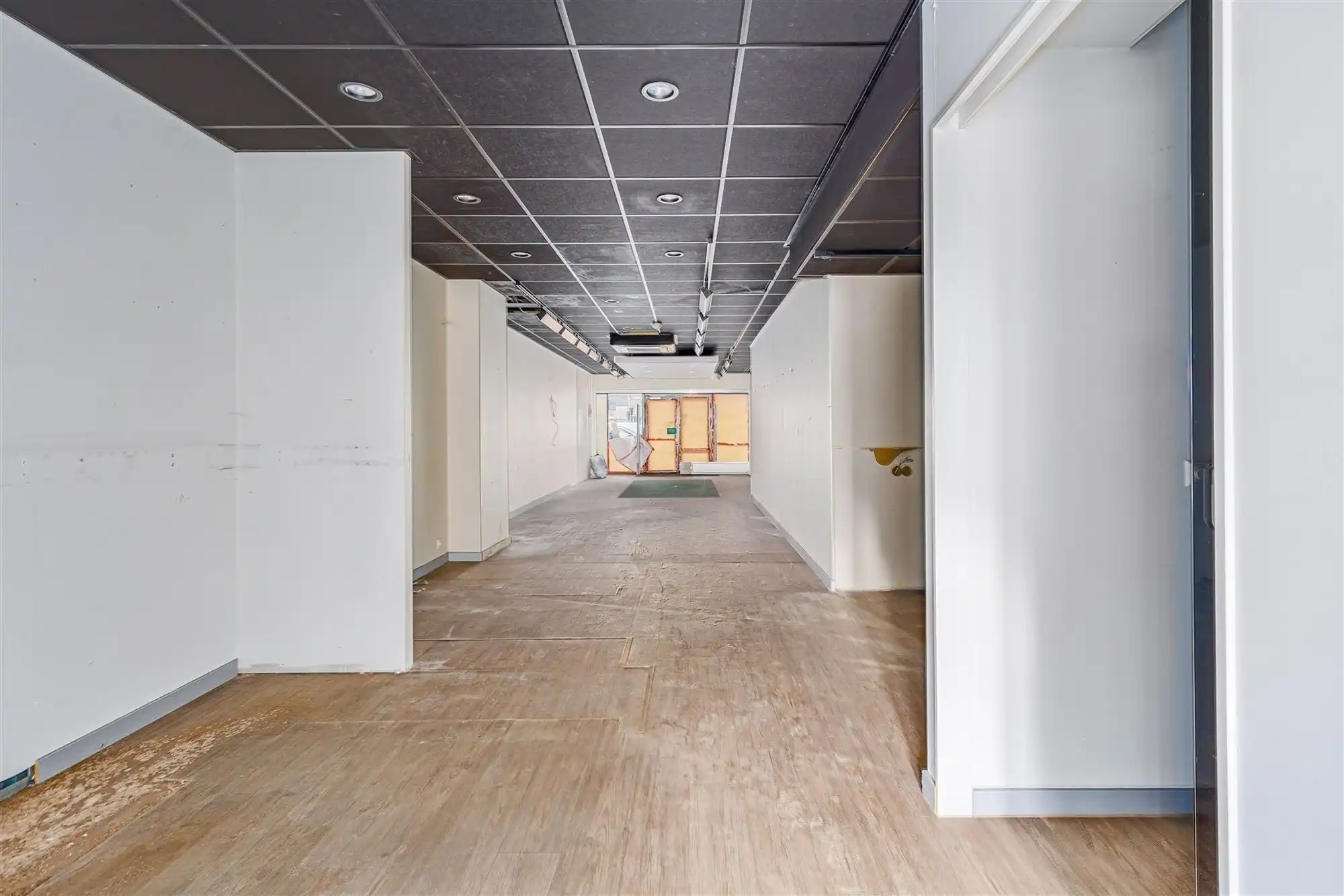 Vergund appartementsgebouw met 3 appt, handelsglvl en tuin in Merksem! foto 21