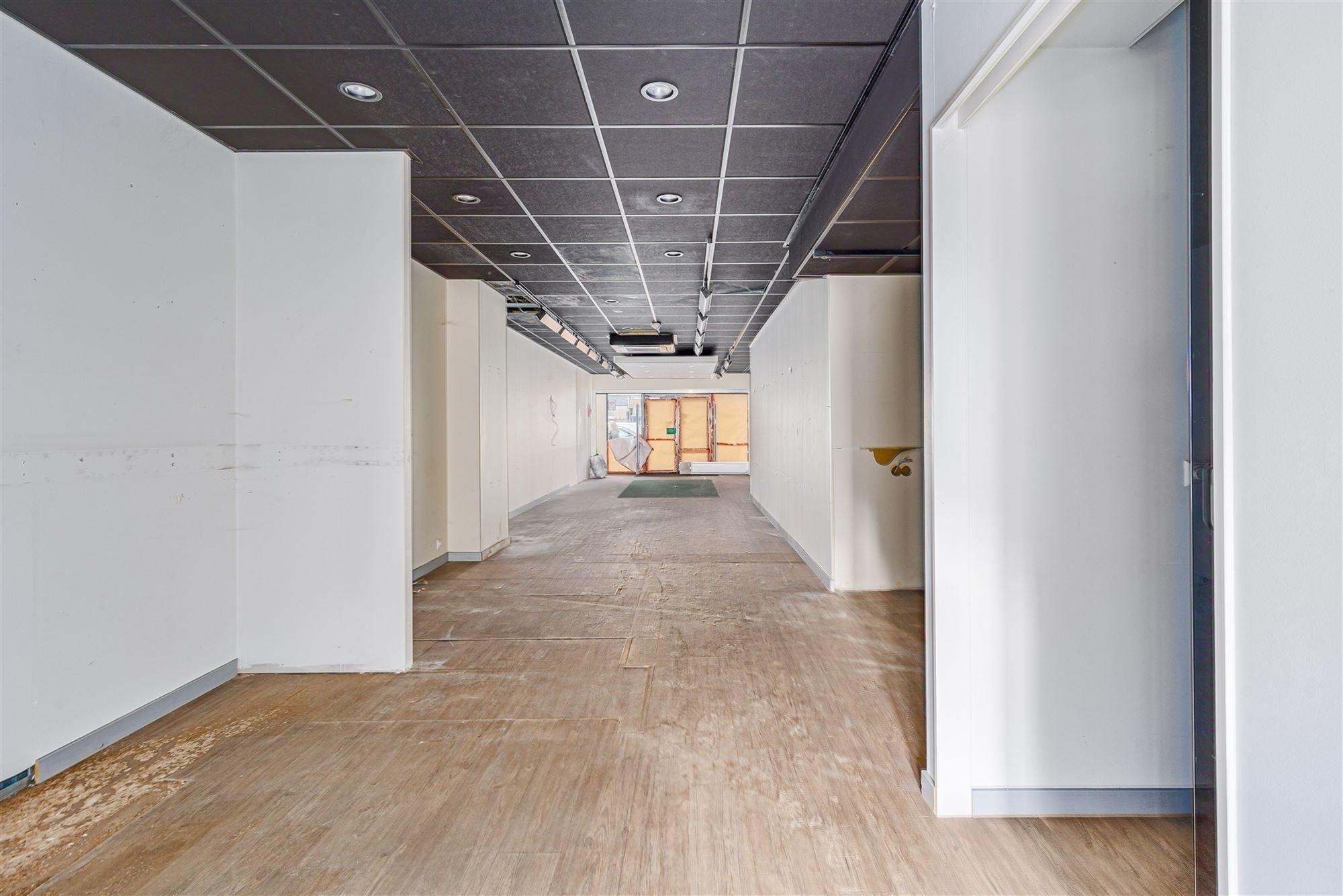 Vergund appartementsgebouw met 3 appt, handelsglvl en tuin in Merksem! foto 21
