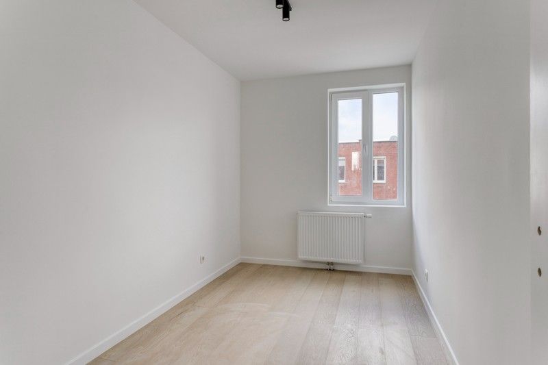 ✨Halfopen, volledig gerenoveerde gezinswoning met 3 slaapkamers TE KOOP in Rekkem! foto 8