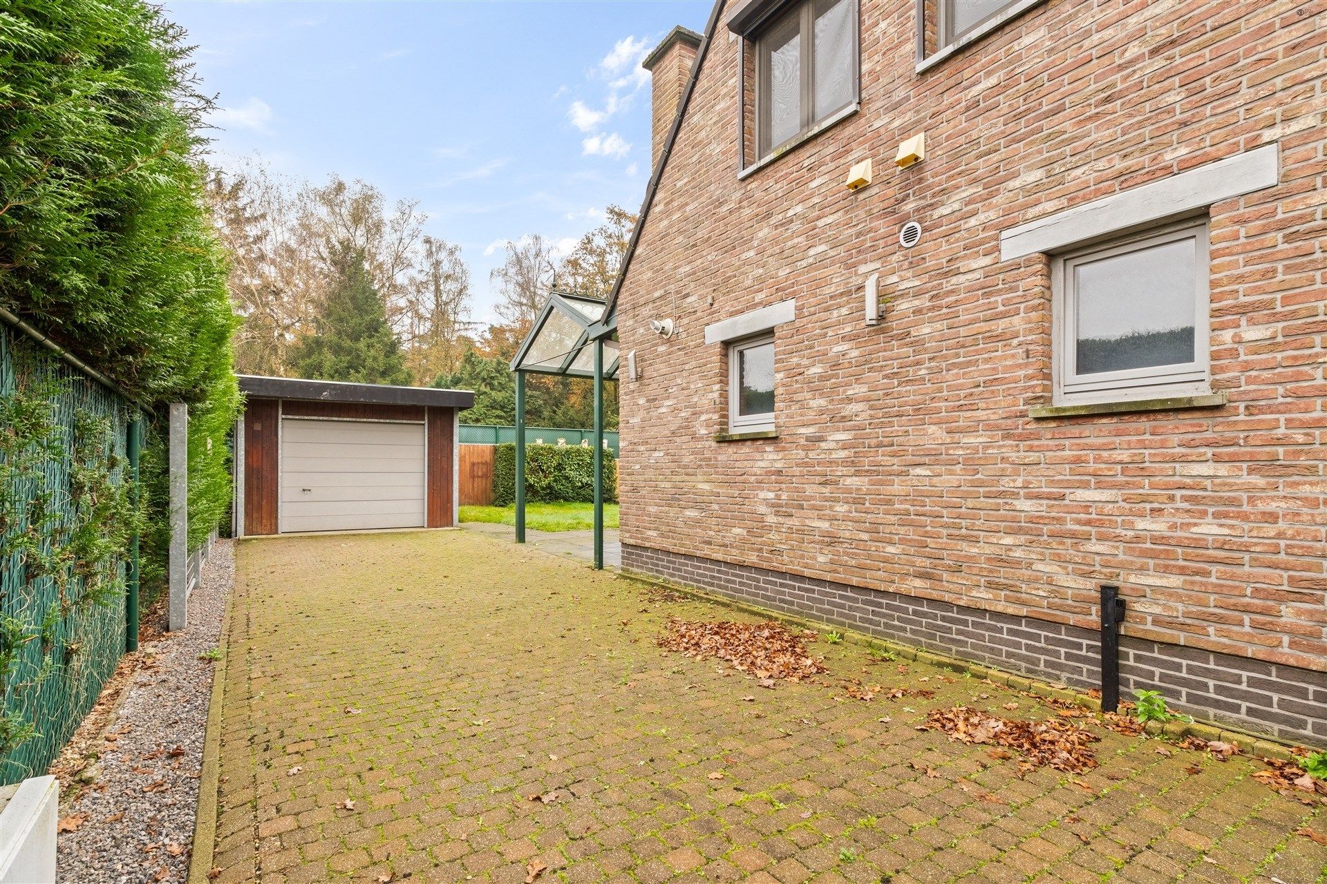 ruim en goed verzorgde woning met grote veranda  foto 20