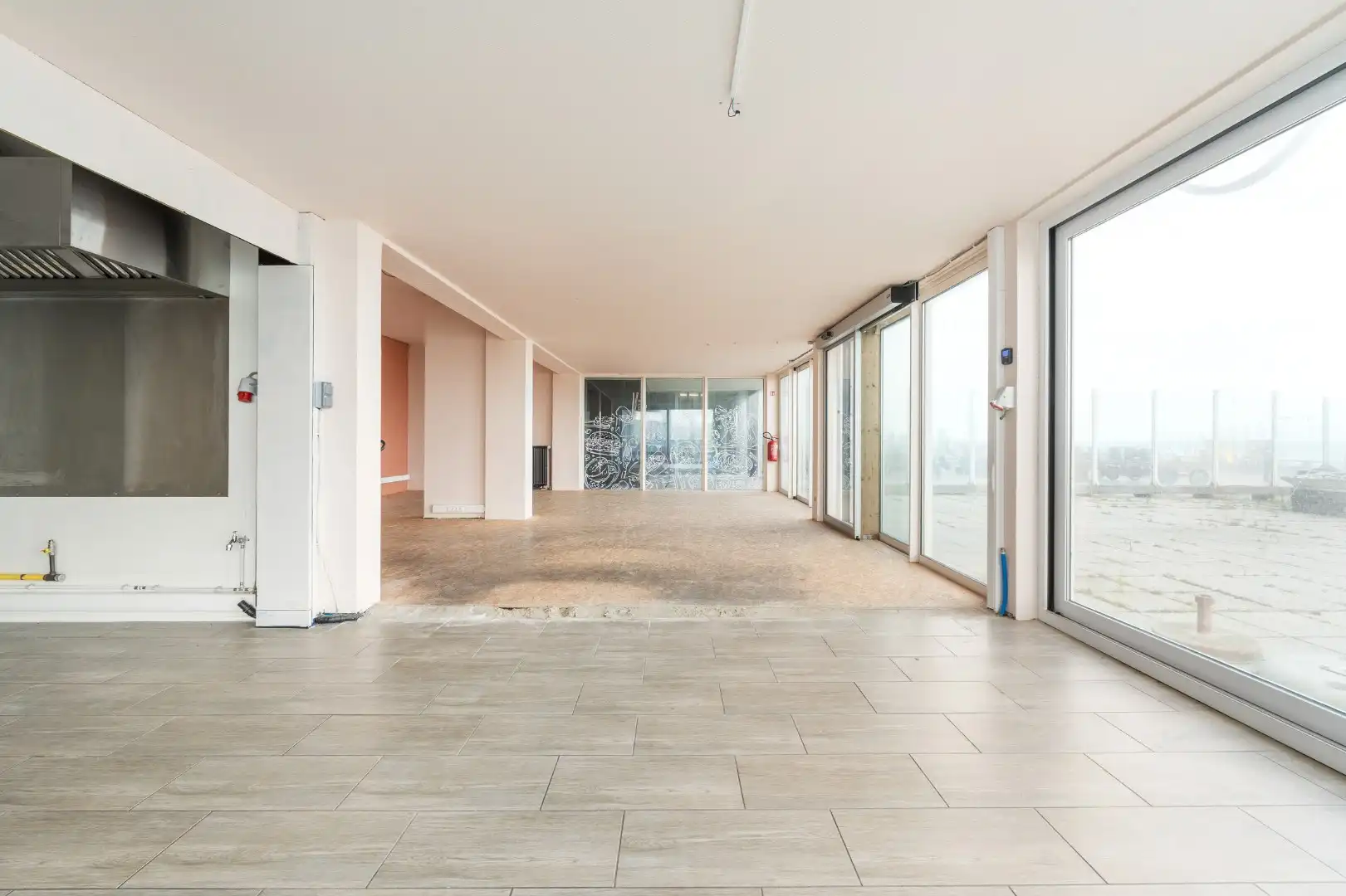 HANDELSPAND OP TOPLOCATIE foto 2