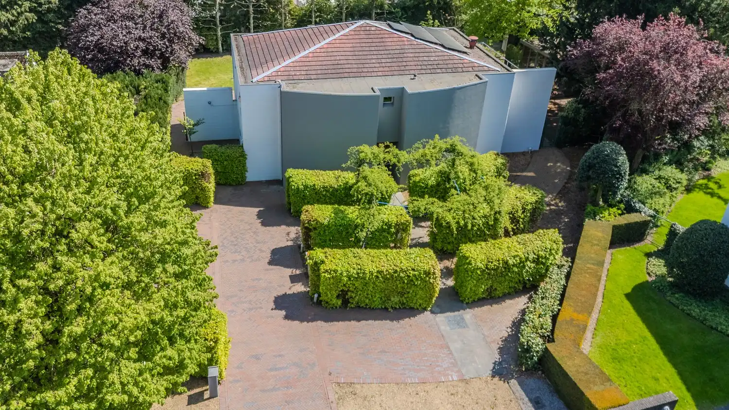 Moderne villa met ruime leefruimte, 4 slaapkamers en 2 badkamers op 13 are in gegeerde buurt Neerharen- Lanaken foto 43