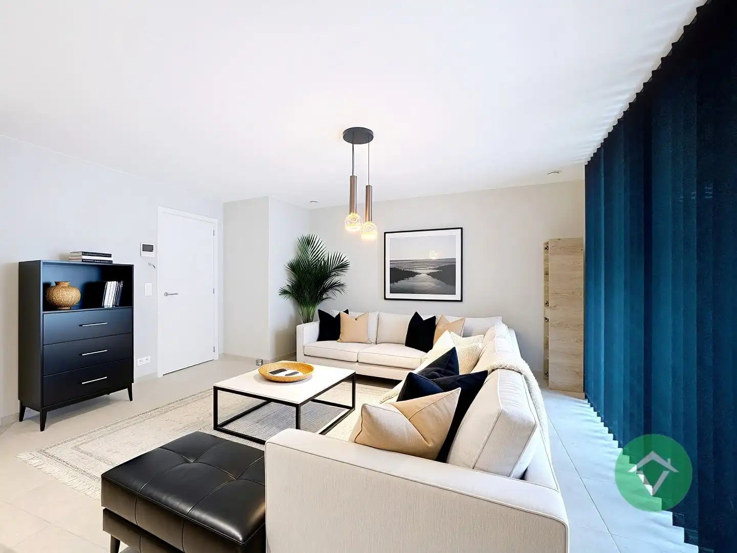 Volledig geschilderd Instapklaar appartement met garage in centrum Koekelare foto 5