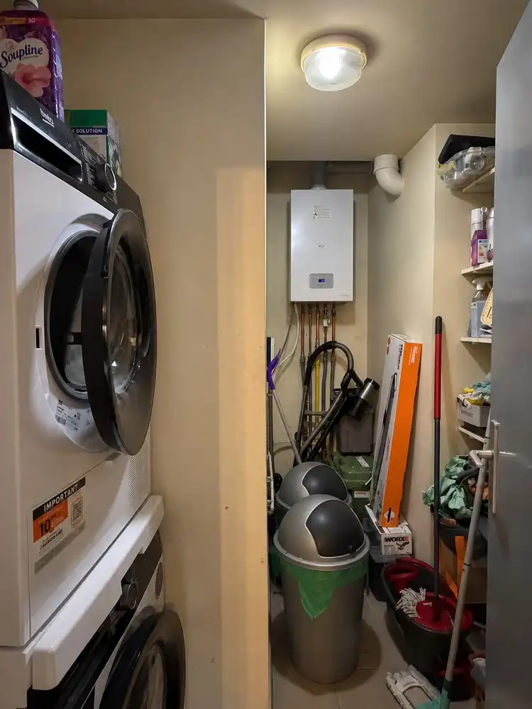 Functioneel en zonnig appartement met drie slaapkamers en groot terras foto 5