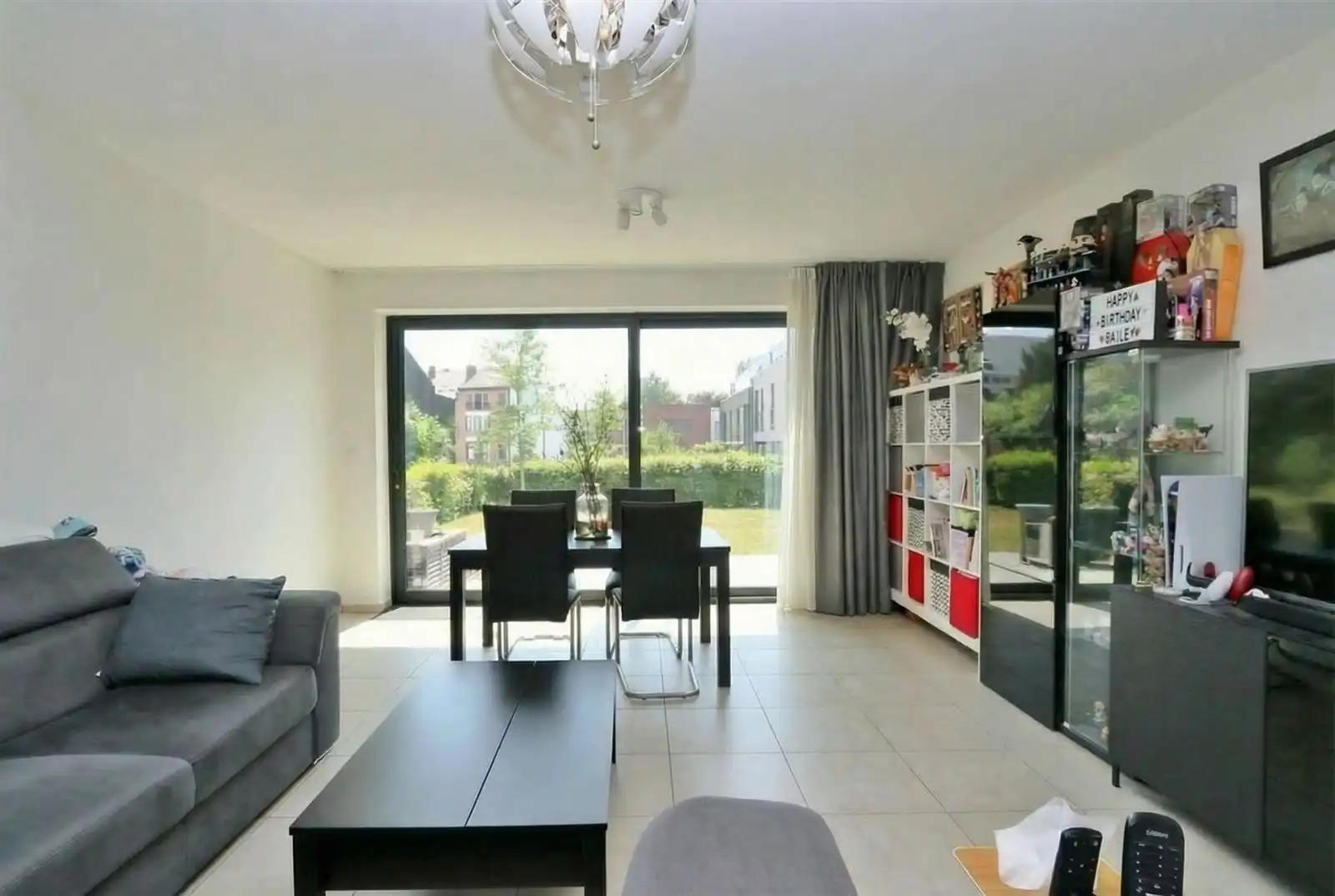 Gelijkvloersappartement met 2 slaapkamers, tuin en staanplaats foto 6
